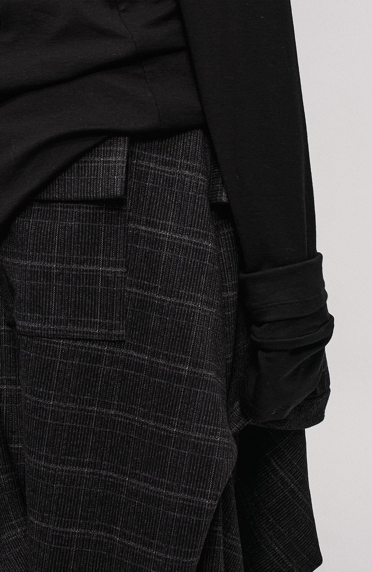 ILNya Nieternite Nifutur Deconstructed Plaid Drop-Crotch Pants