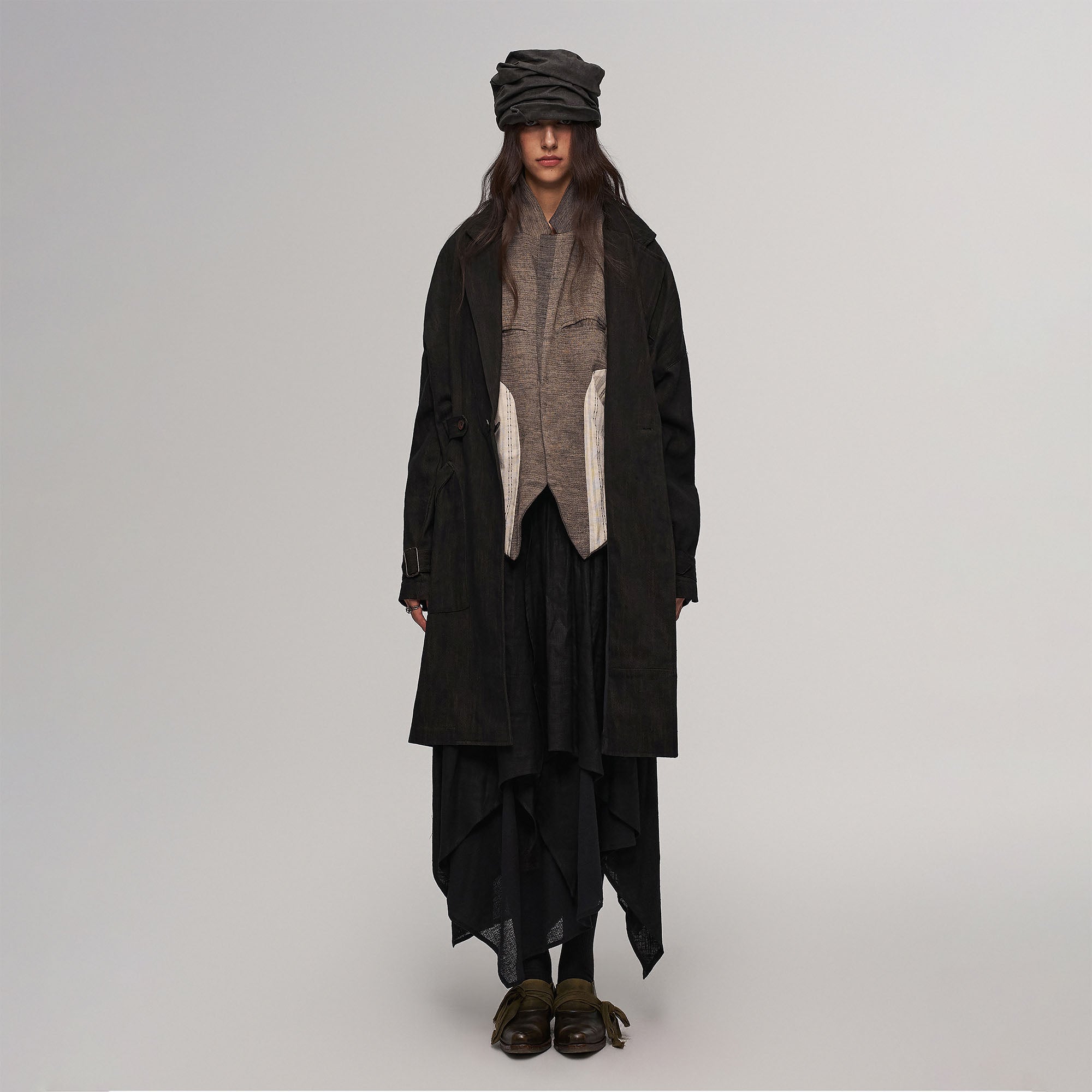 ILNya Nieternite Nifutur Knotted Cape-Back Linen-Blend Trench