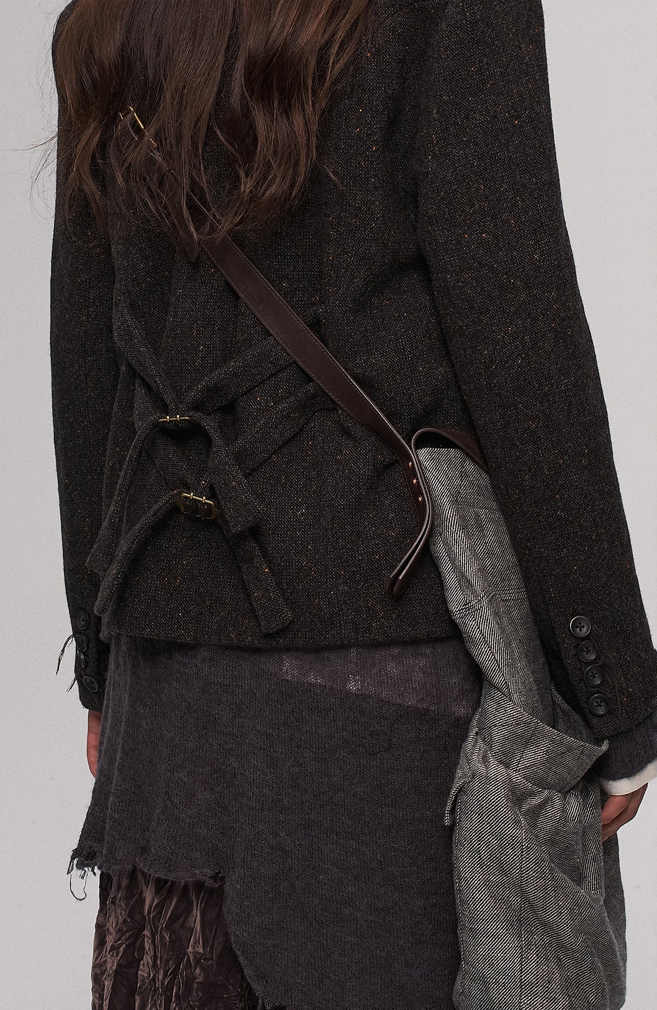 ILNya Nieternite Nifutur Oversized Linen Horsehide-Strap Messenger Bag