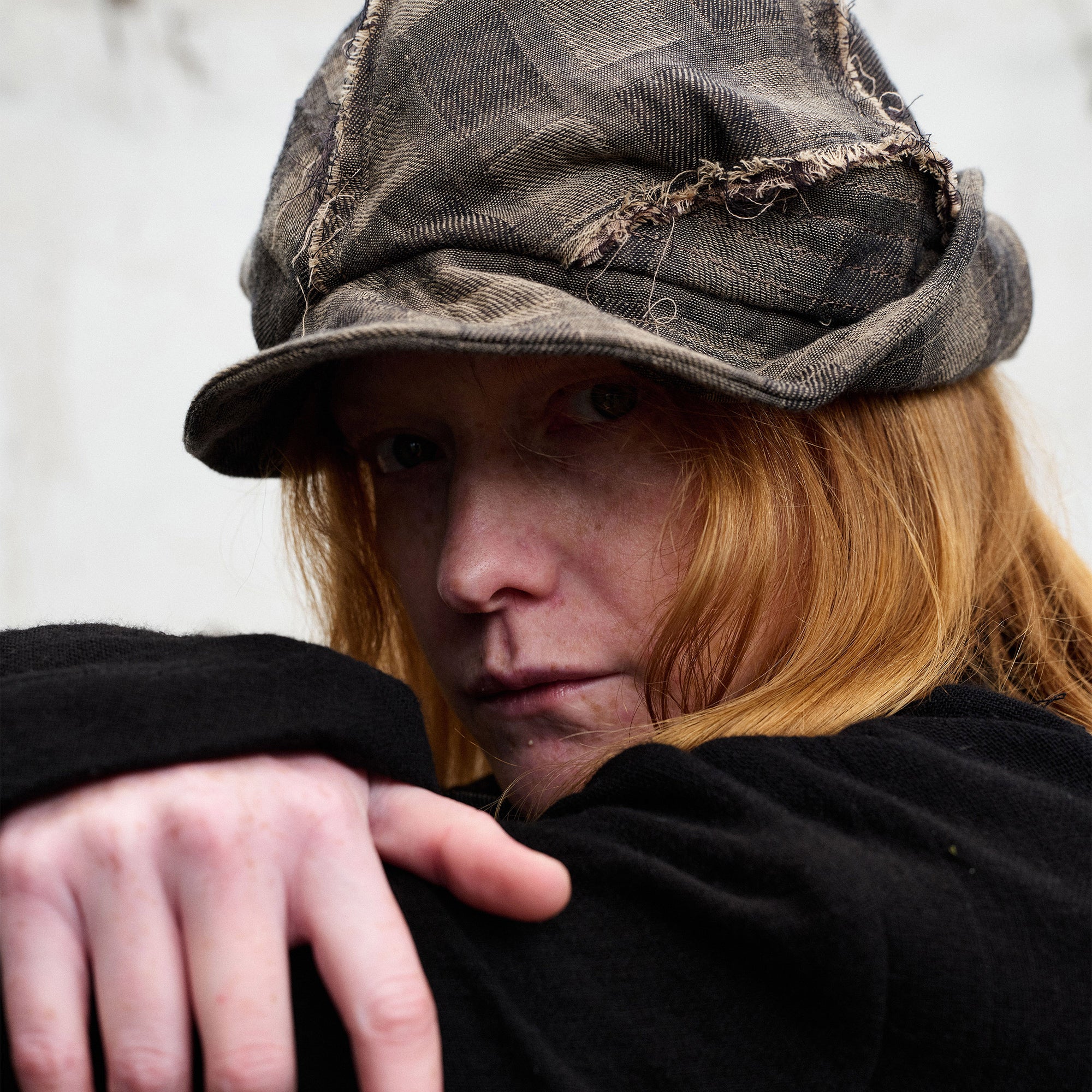 ILNya Nieternite Nifutur Frayed Plaid Spliced Newsboy Cap