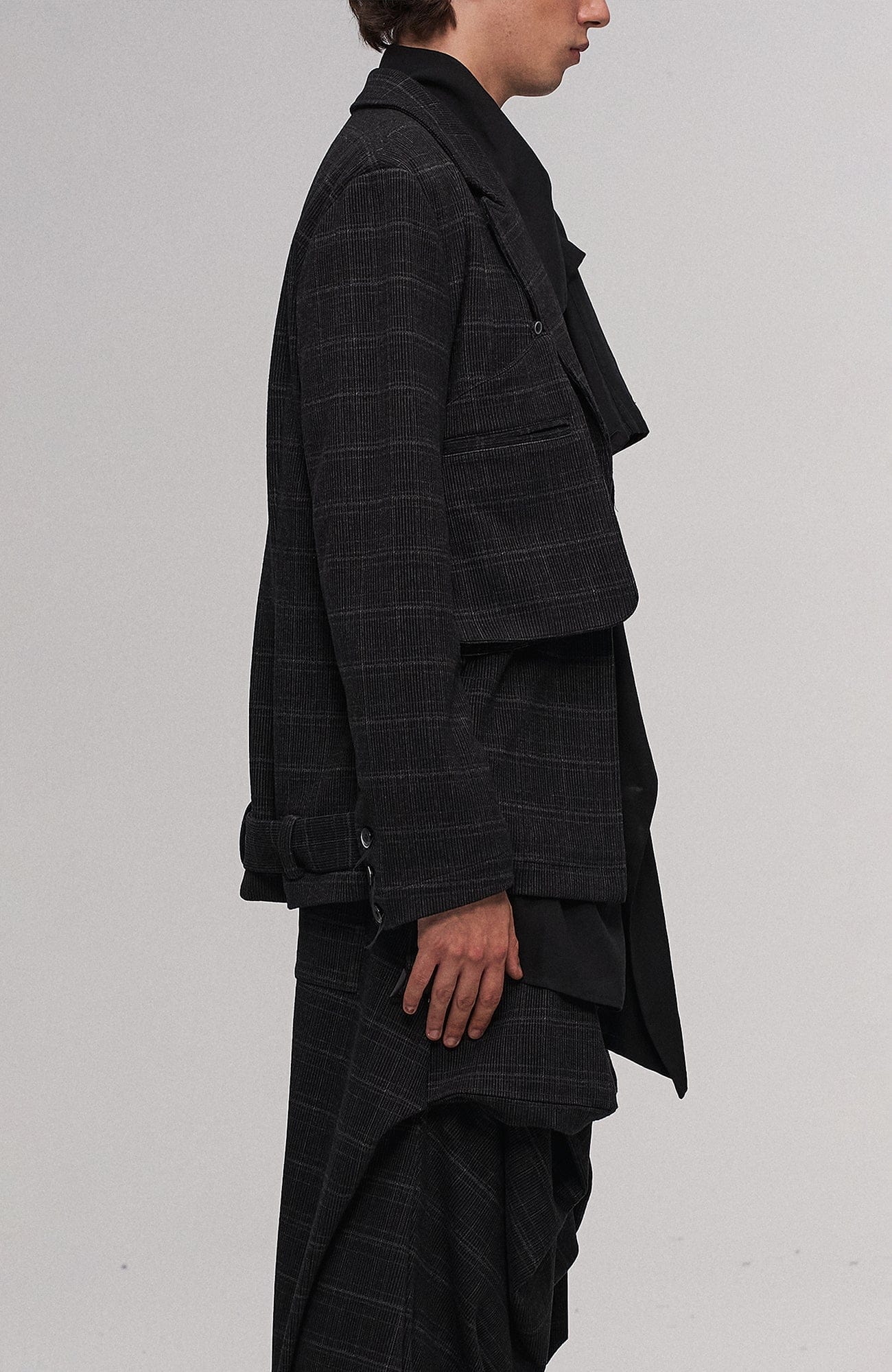 ILNya Nieternite Nifutur Deconstructed Detachable Plaid Blazer