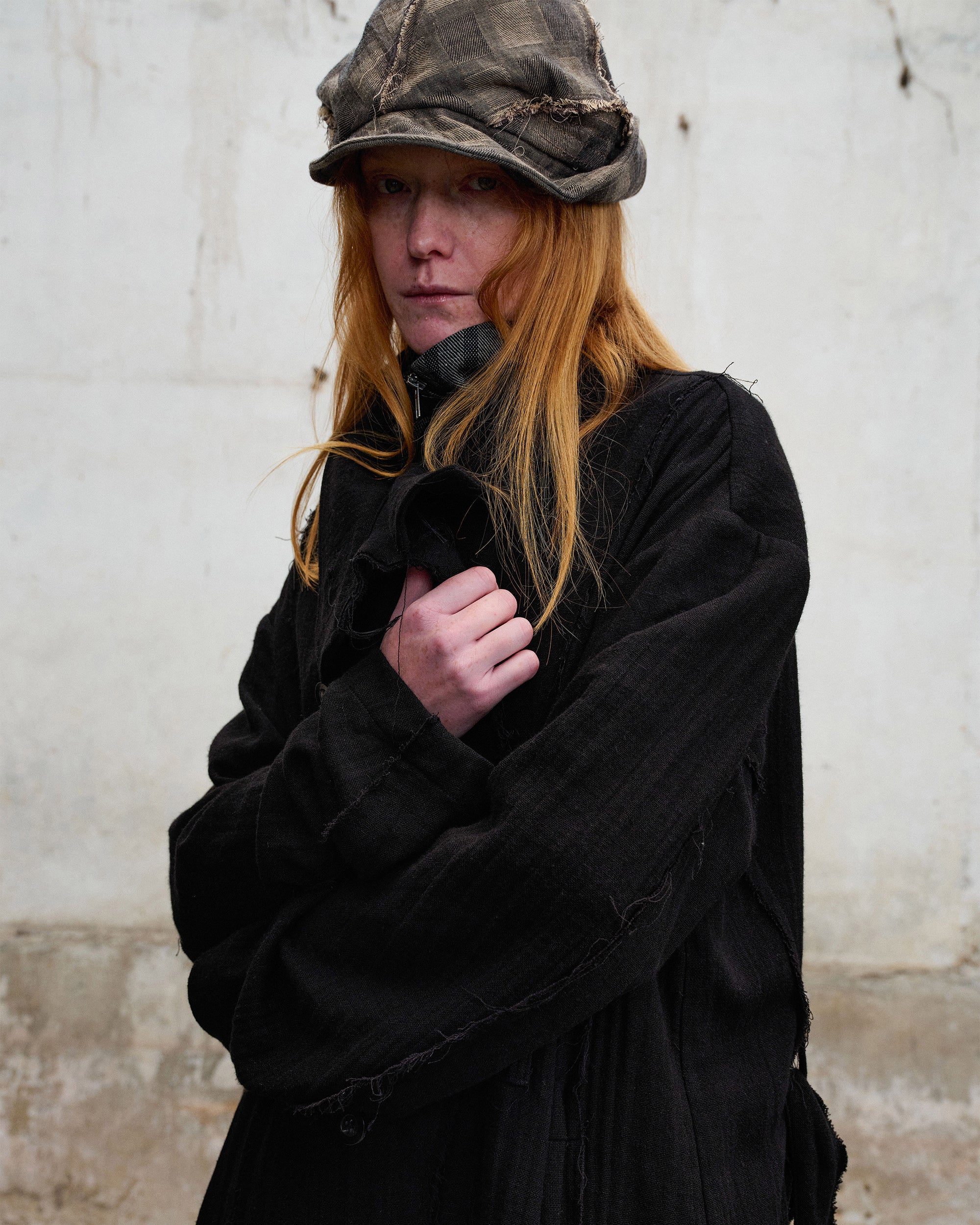 ILNya Nieternite Nifutur Frayed Plaid Spliced Newsboy Cap