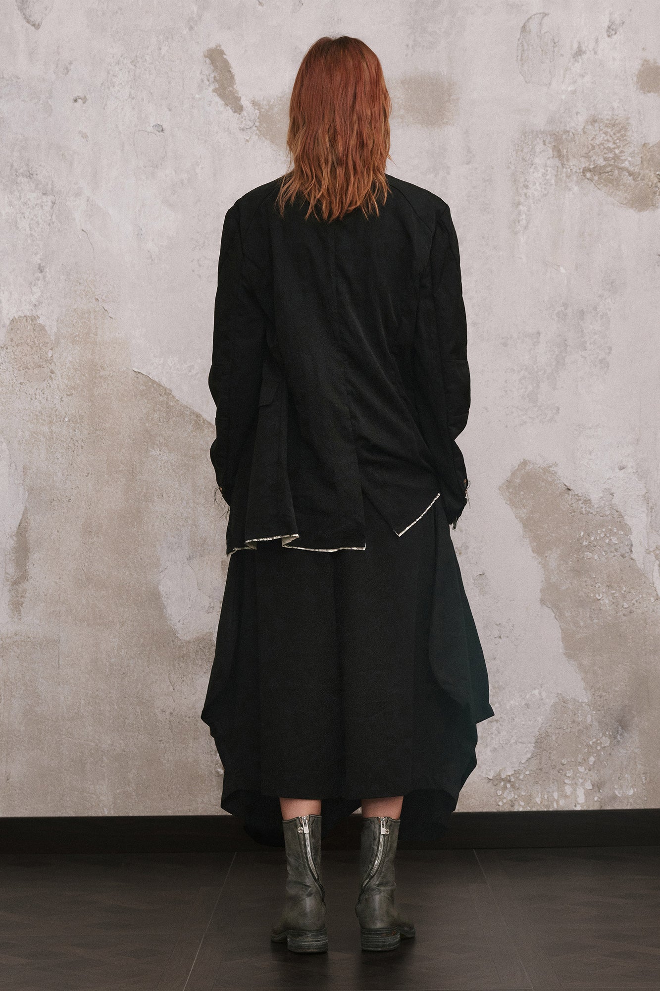 ILNya Nieternite Nifutur Deconstructed Double-Breasted Draped Bermuda Shorts
