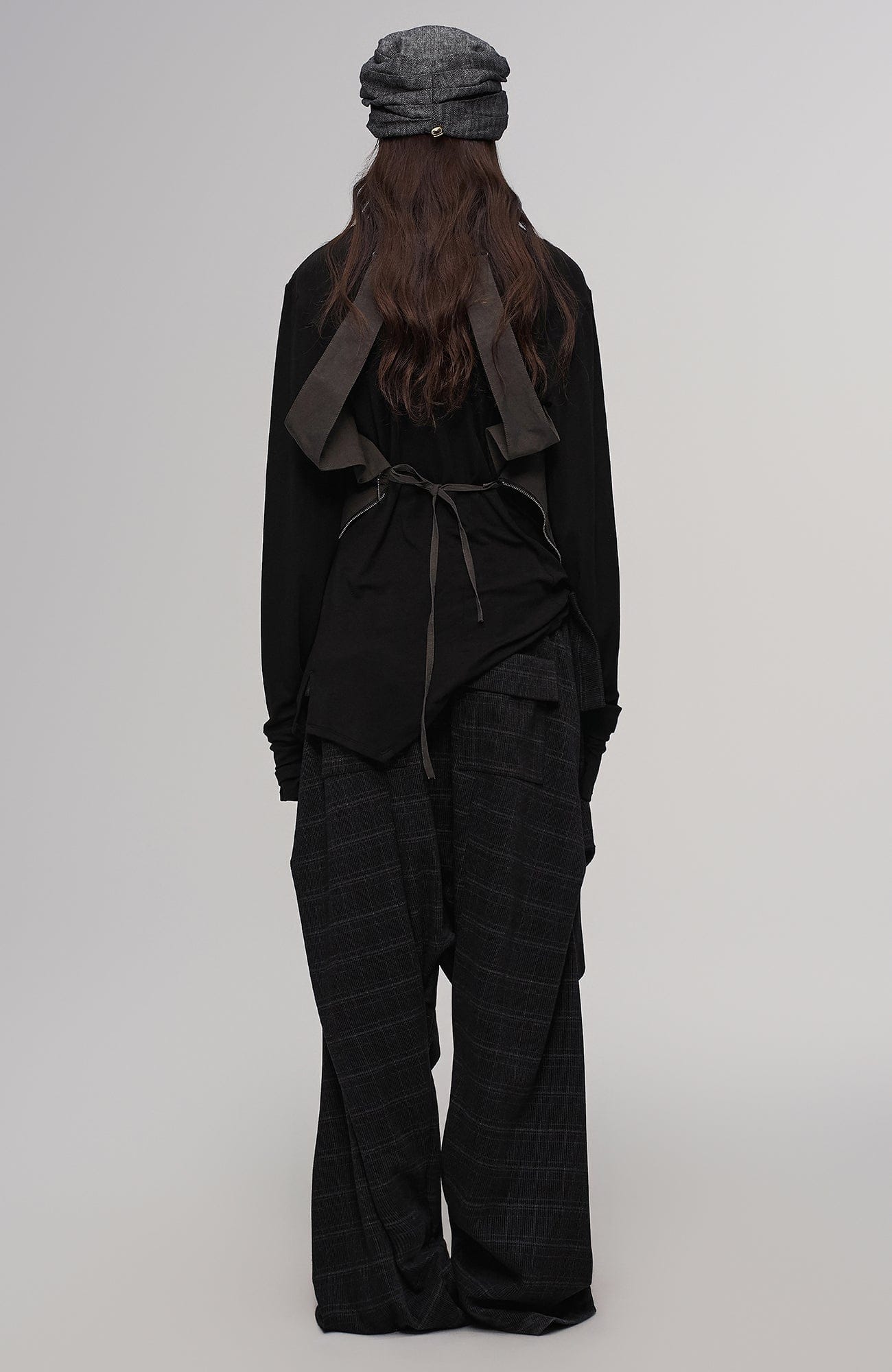 ILNya Nieternite Nifutur Deconstructed Plaid Drop-Crotch Pants