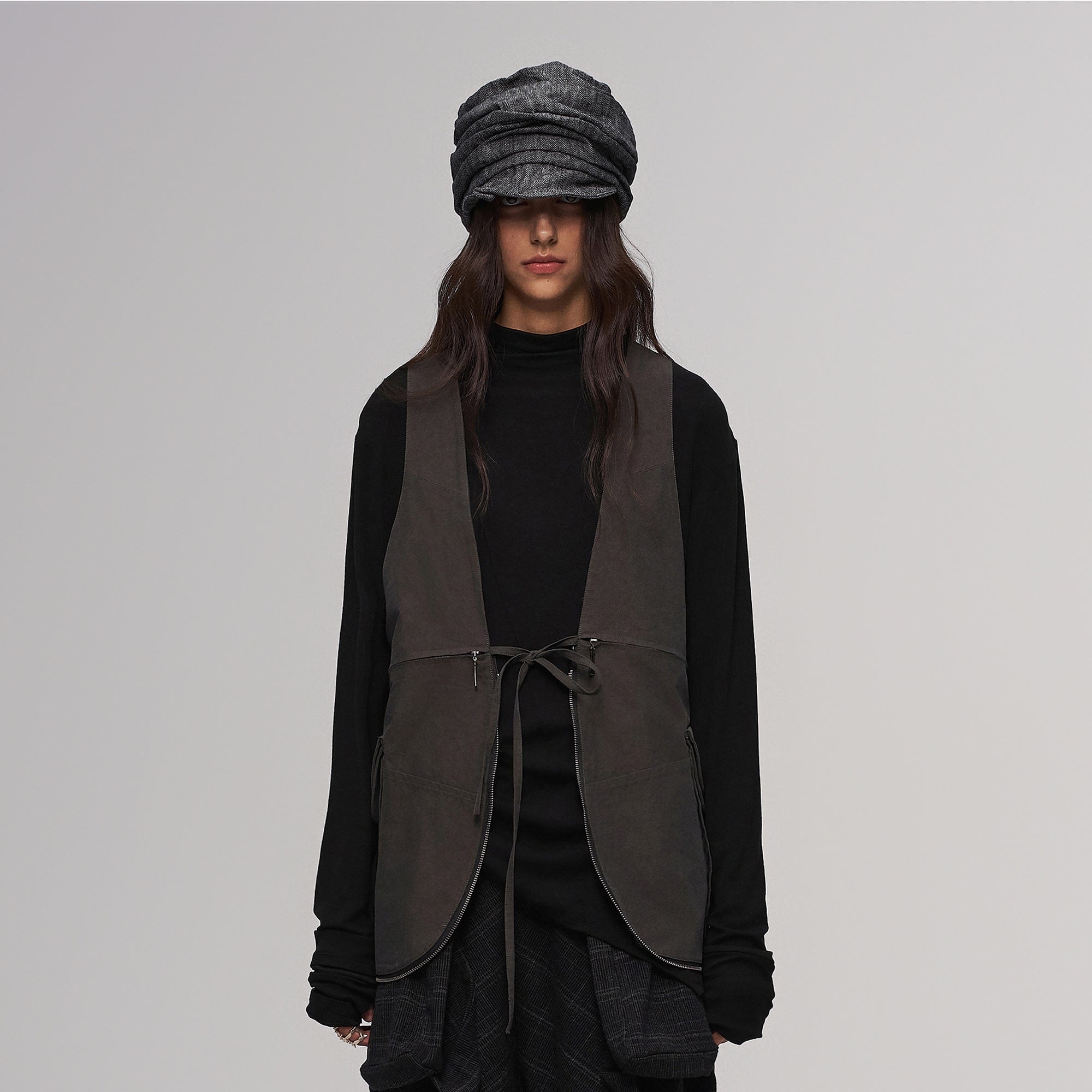 ILNya Nieternite Nifutur Multi-Use Utility Vest