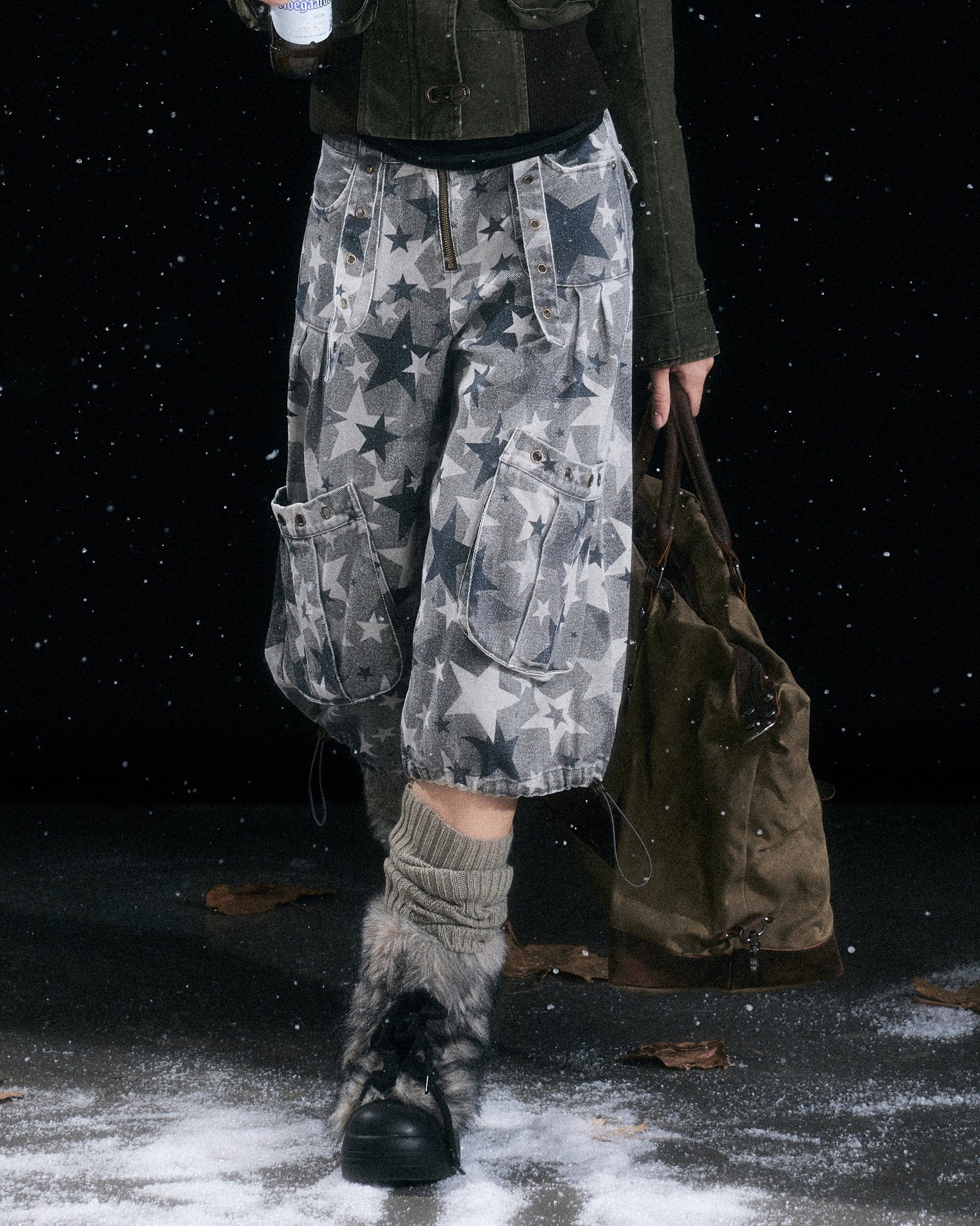 CESTNOUS Washed Star Camo Multi-Pocket Cropped Pants