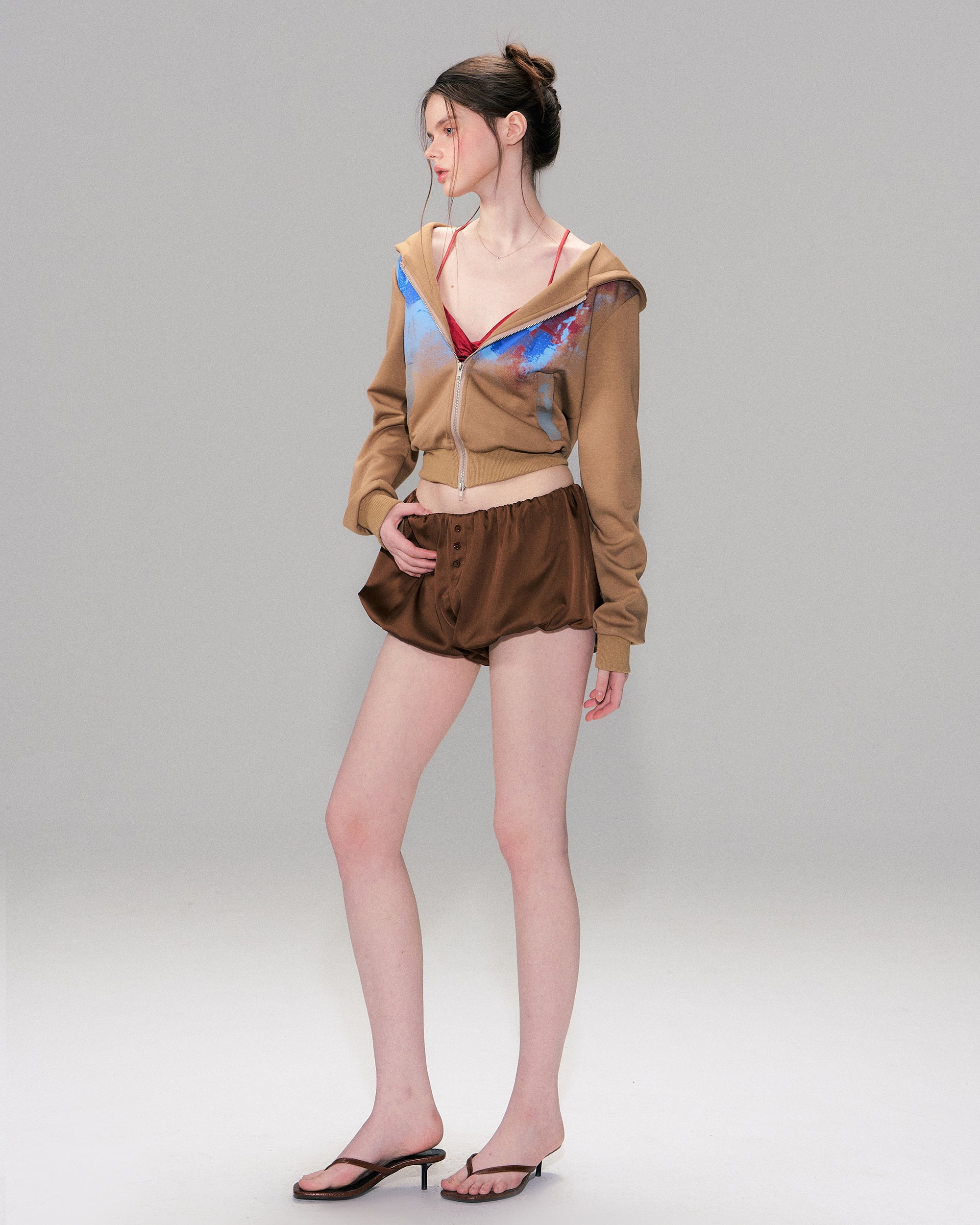 THE NEVERMORE Graffiti Ribbed Hem Cropped Hoodie