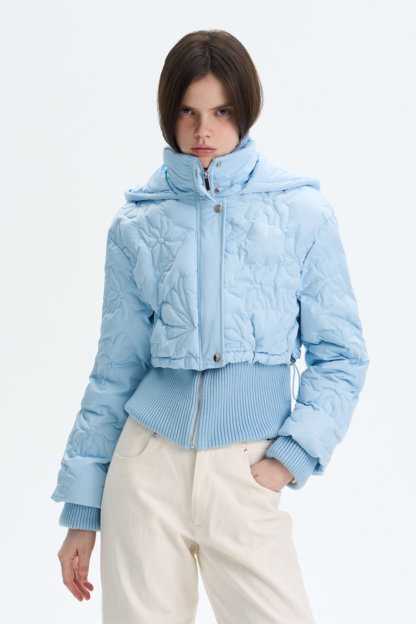 THE NEVERMORE Floral Quilted Mock-Layered Cropped Down Jacket