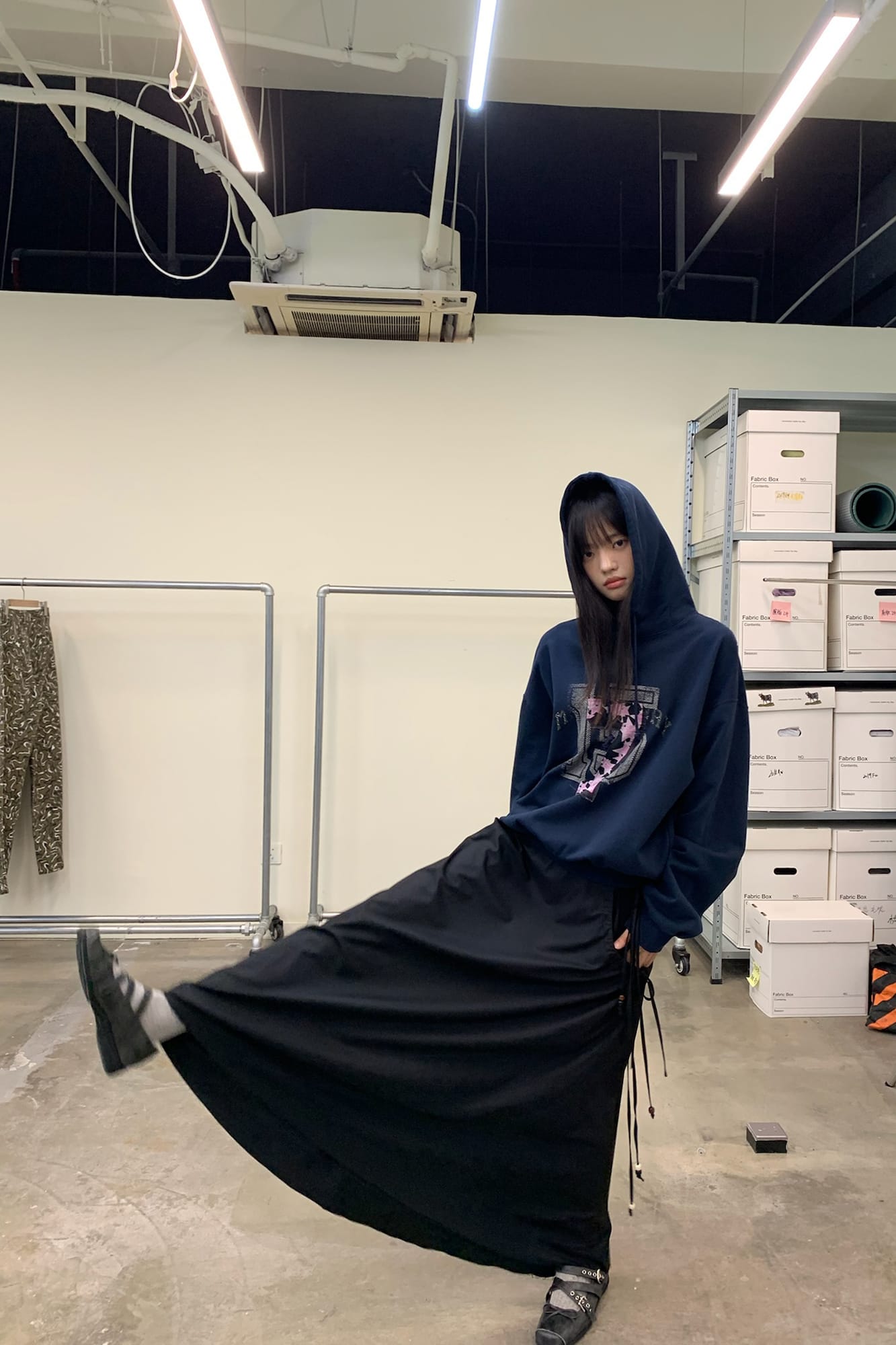 NEVERSEEZ Drawstring Ruched Utility Pocket Maxi Skirt