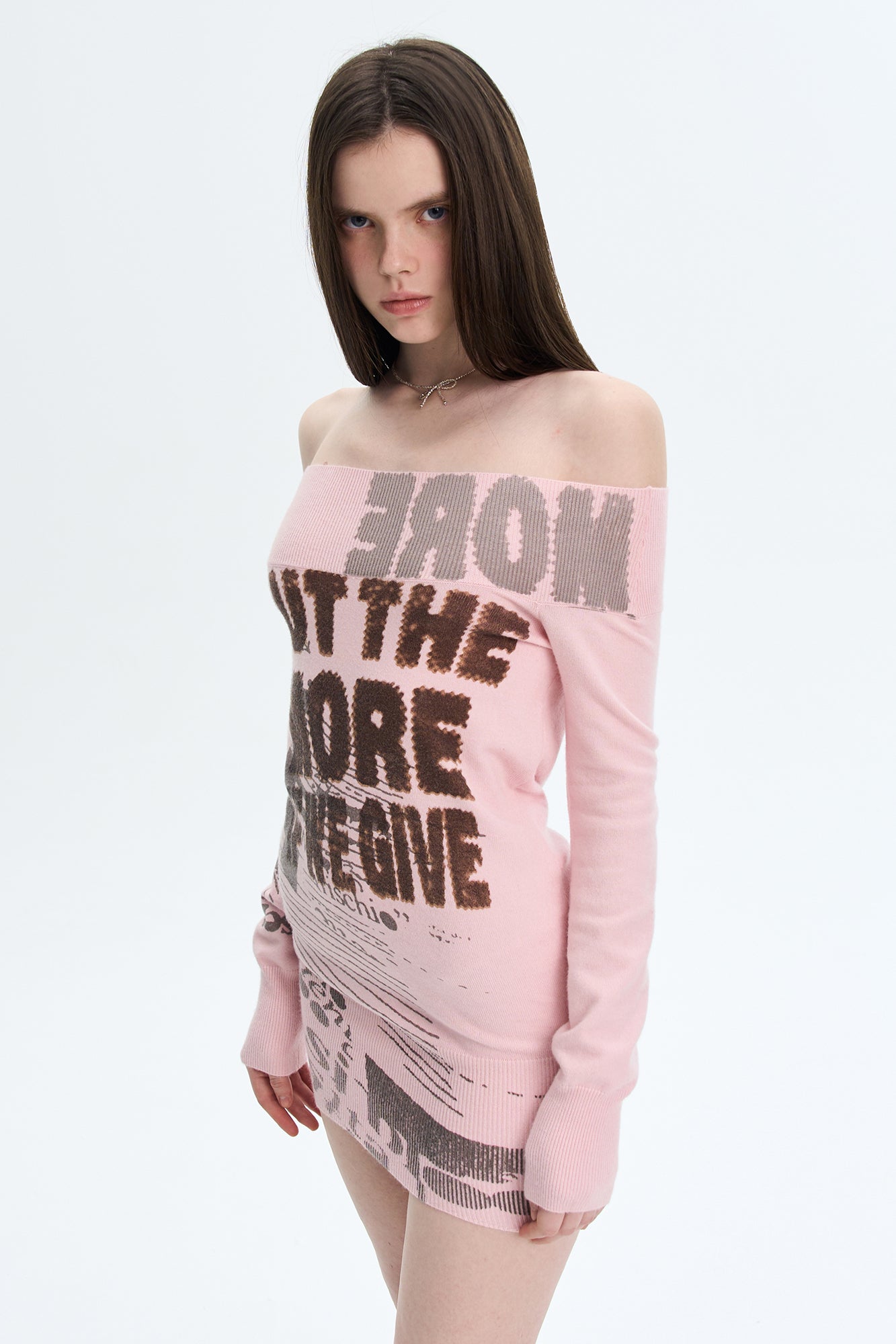THE NEVERMORE Graphic Off-Shoulder Knit Mini Dress