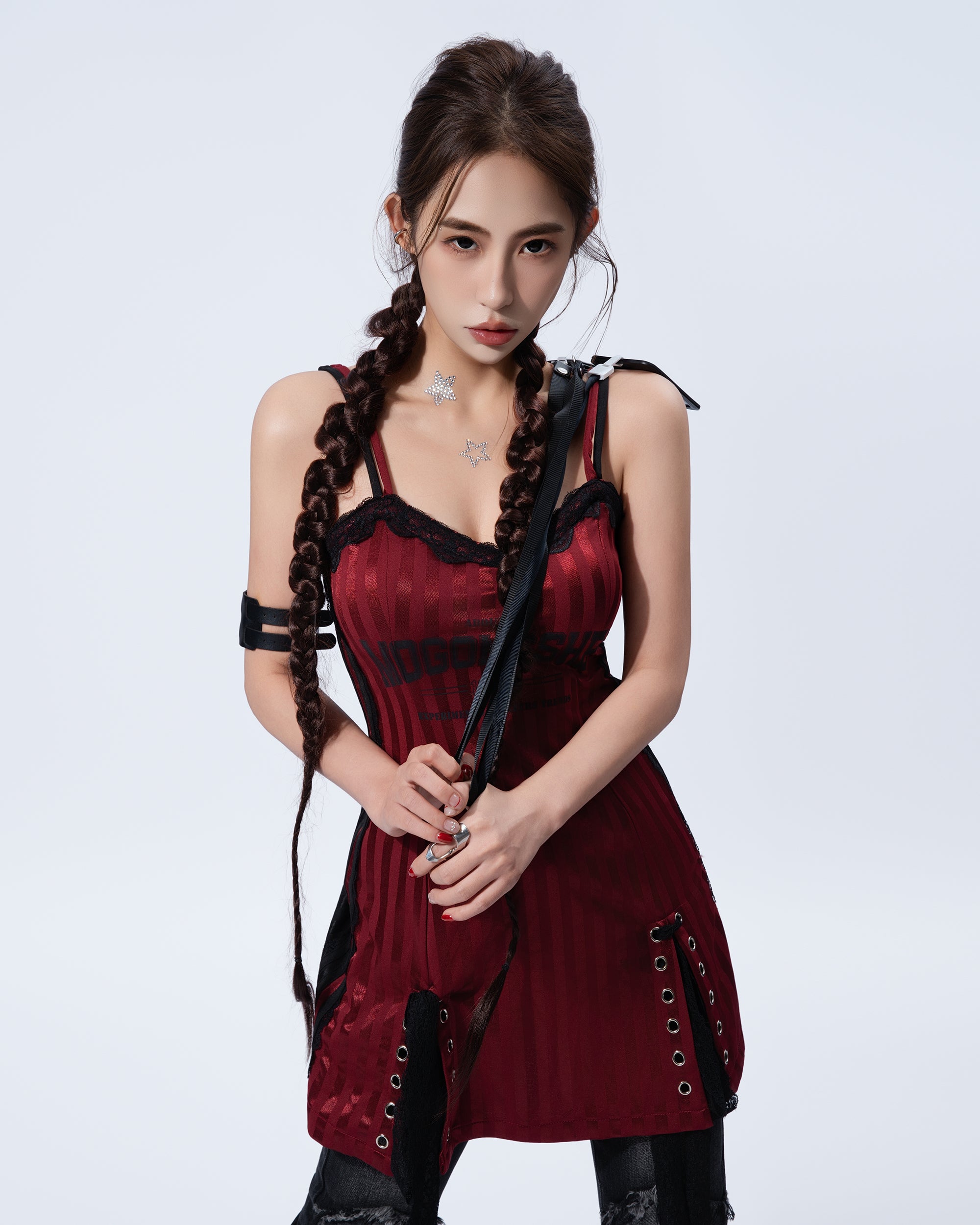 MOGONGSHE Contrast Spliced Lace-Up Slip Dress