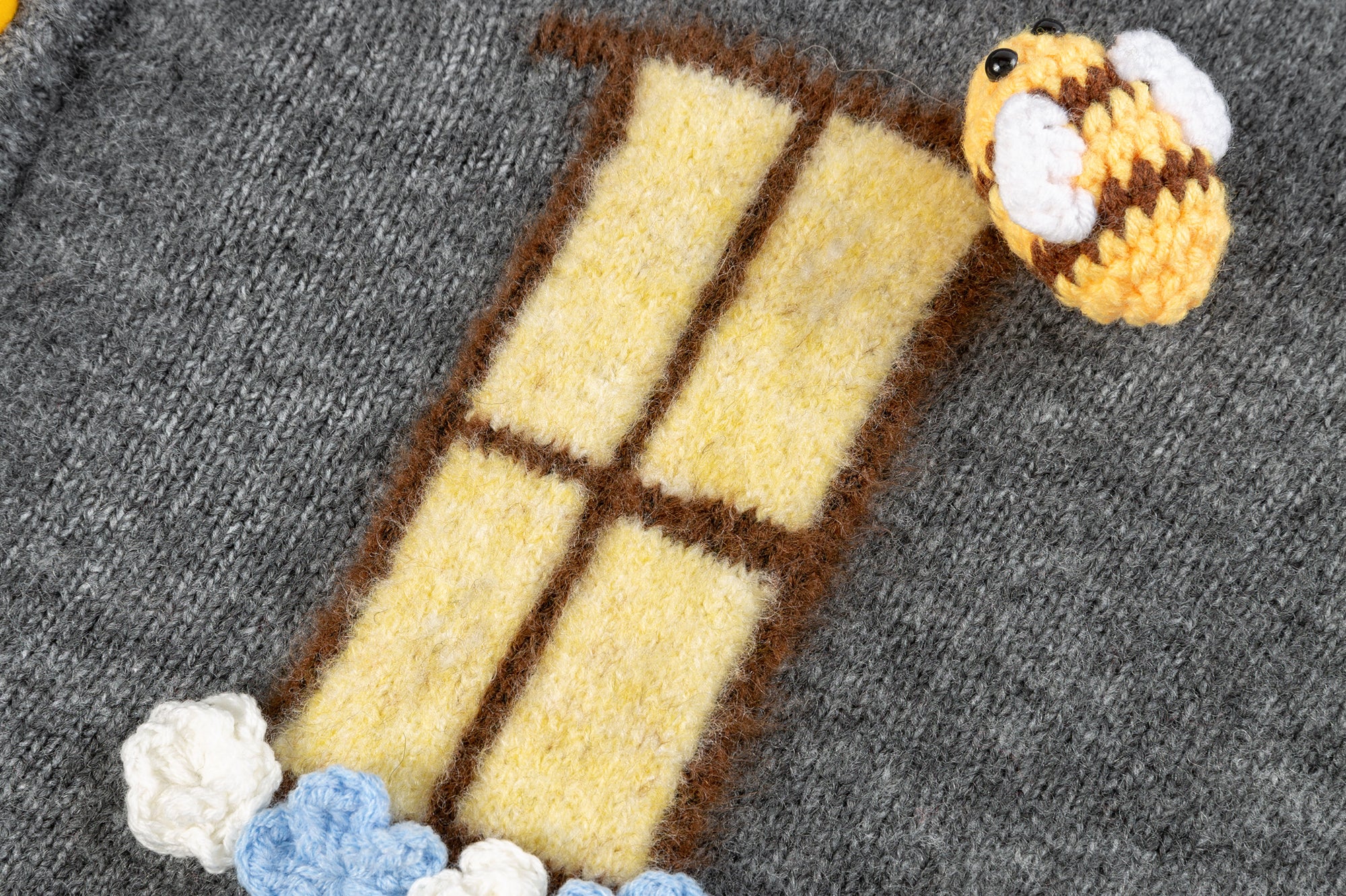 SOFITTE Flowers & Bees Window Embellished Cardigan