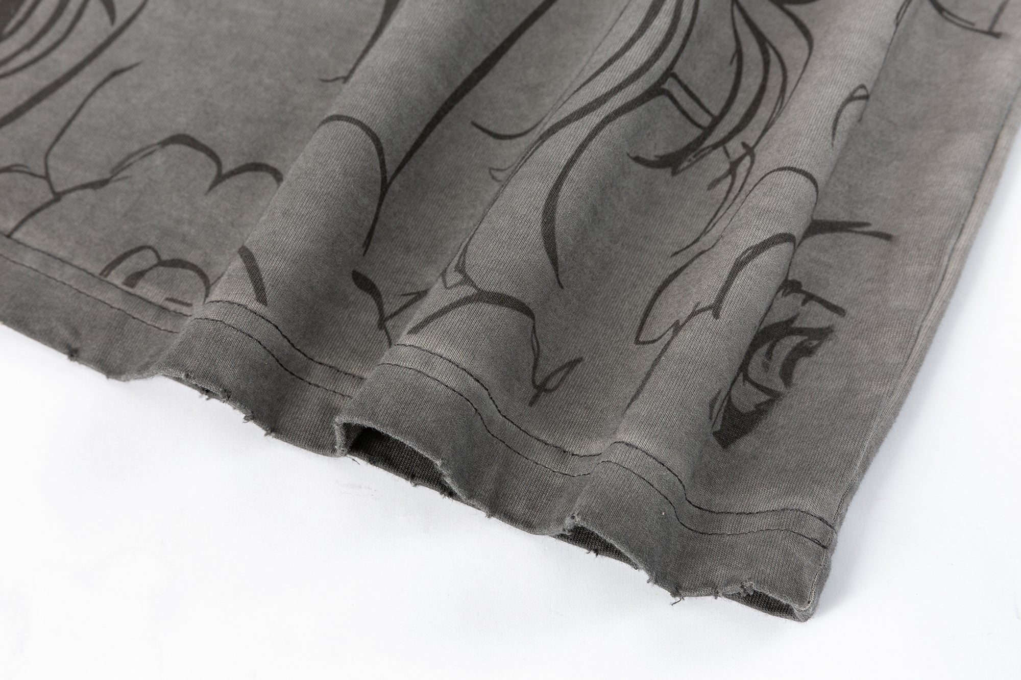 SOFITTE Manga Girl Graphic Washed Long-Sleeve Tee