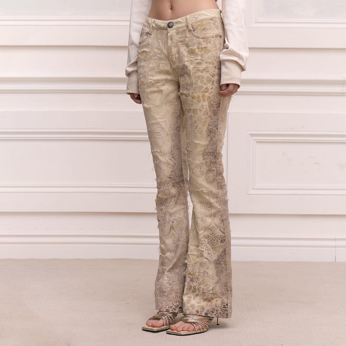 FAYCHUI Distressed Leopard Slim Flared Pants