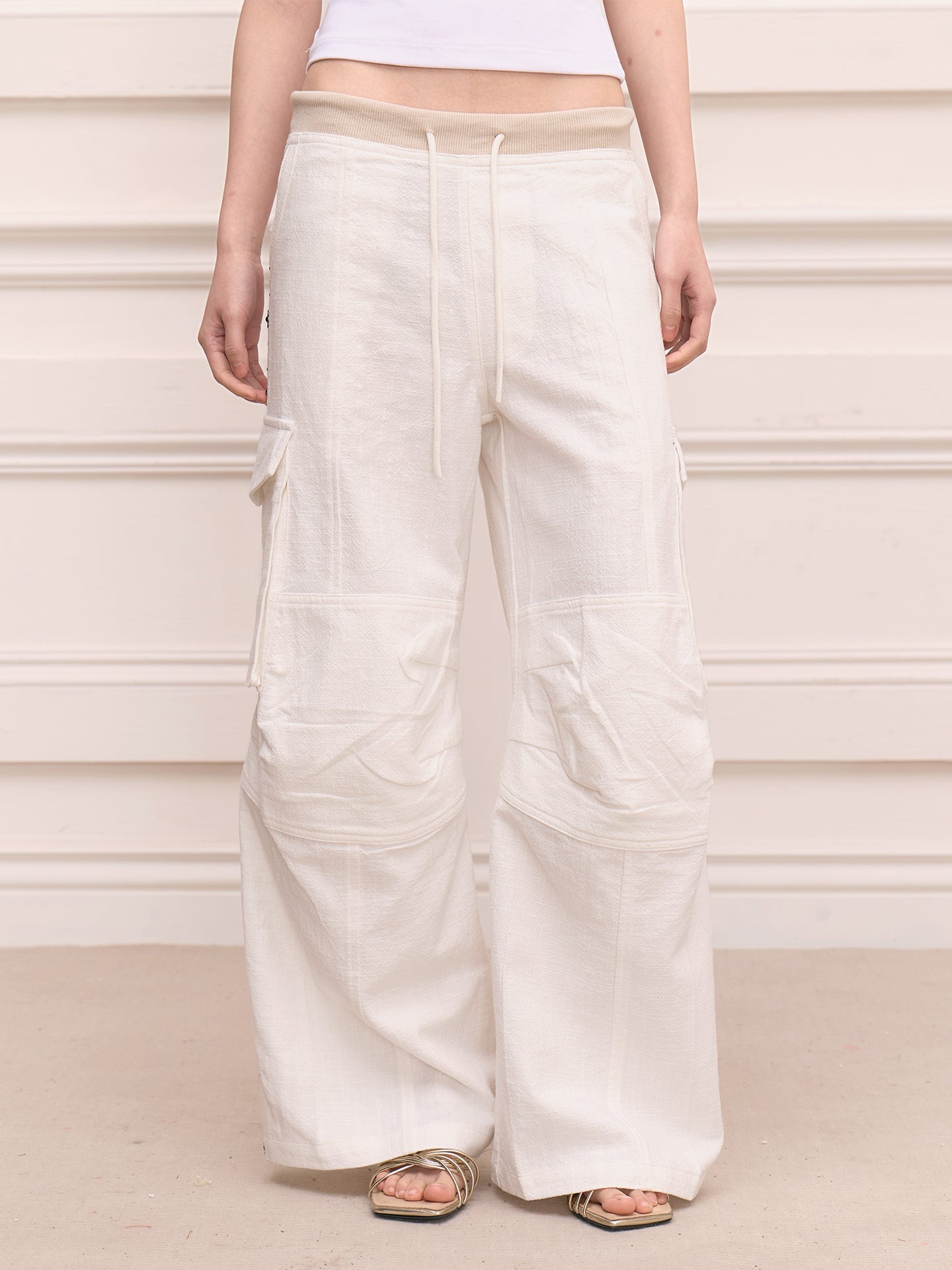 FAYCHUI Studded Linen-Blended Cargo Pants