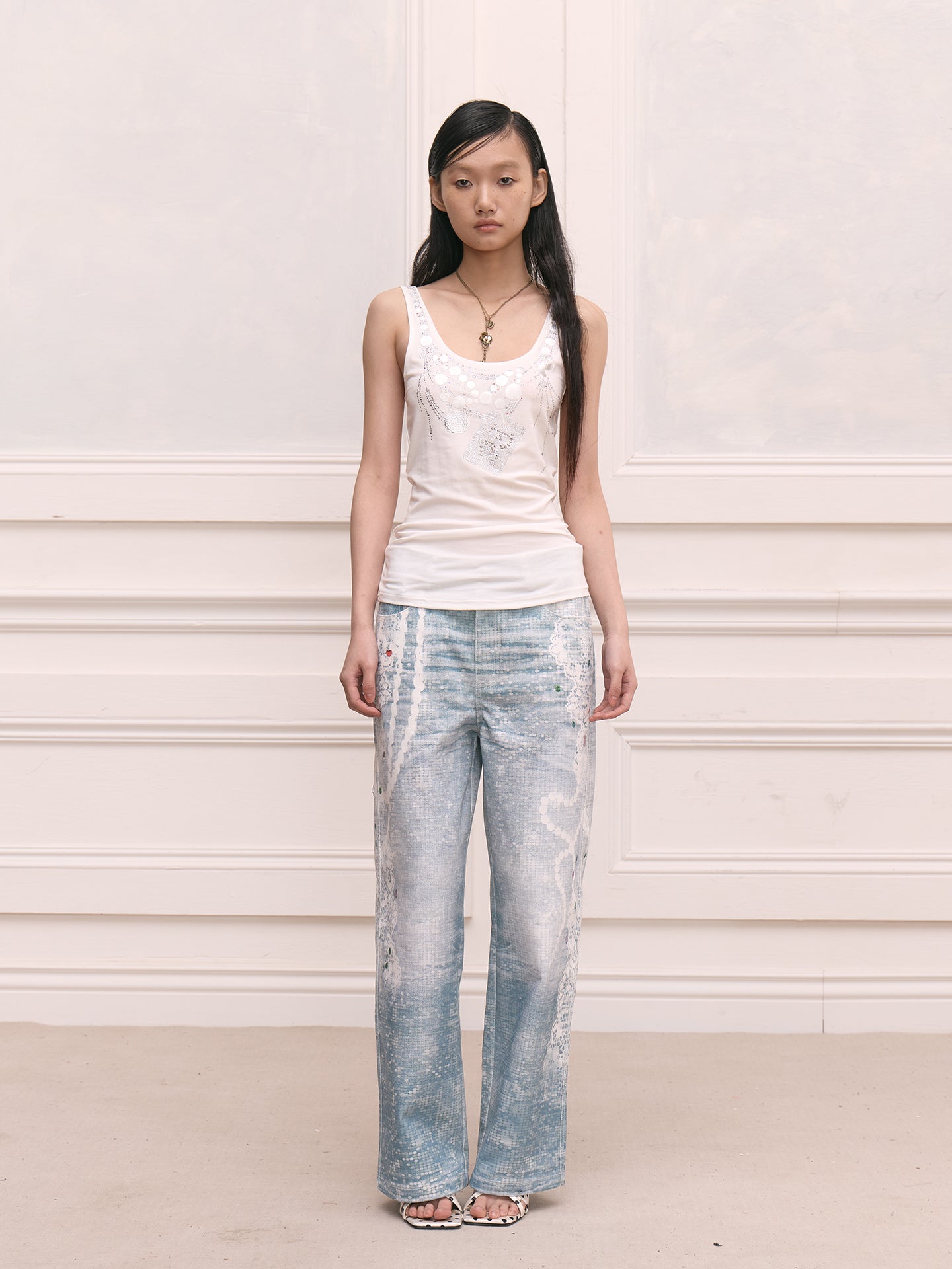 FAYCHUI Lace & Pearl Full-Print Straight-Leg Jeans