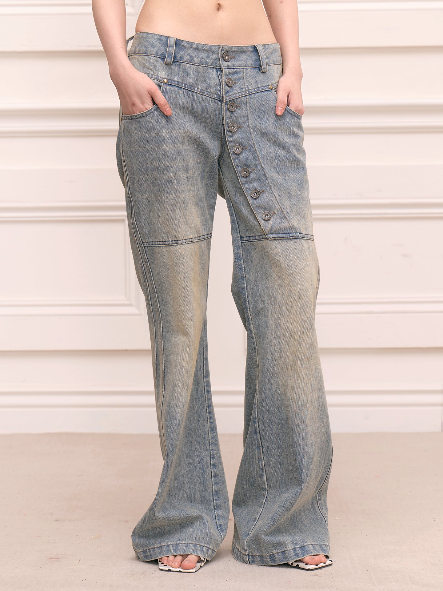 FAYCHUI Asymmetrical Button-Up Wide-Leg Jeans