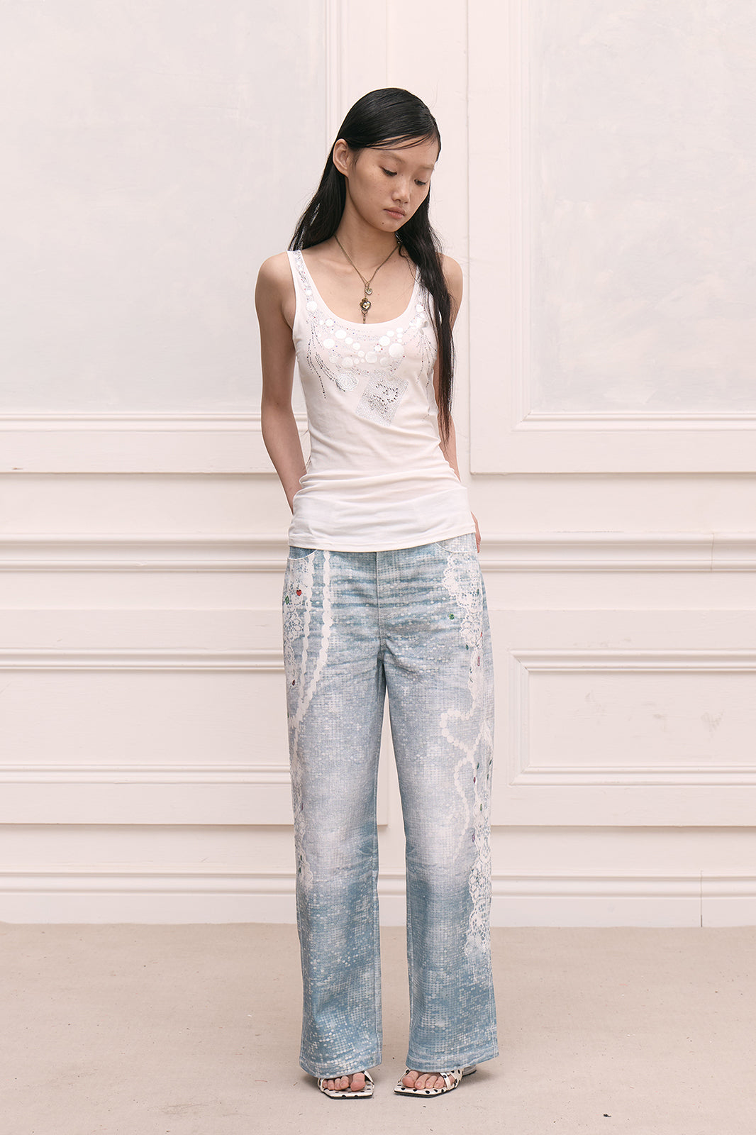 FAYCHUI Foil-Print Diamond Necklace Graphic Tank Top