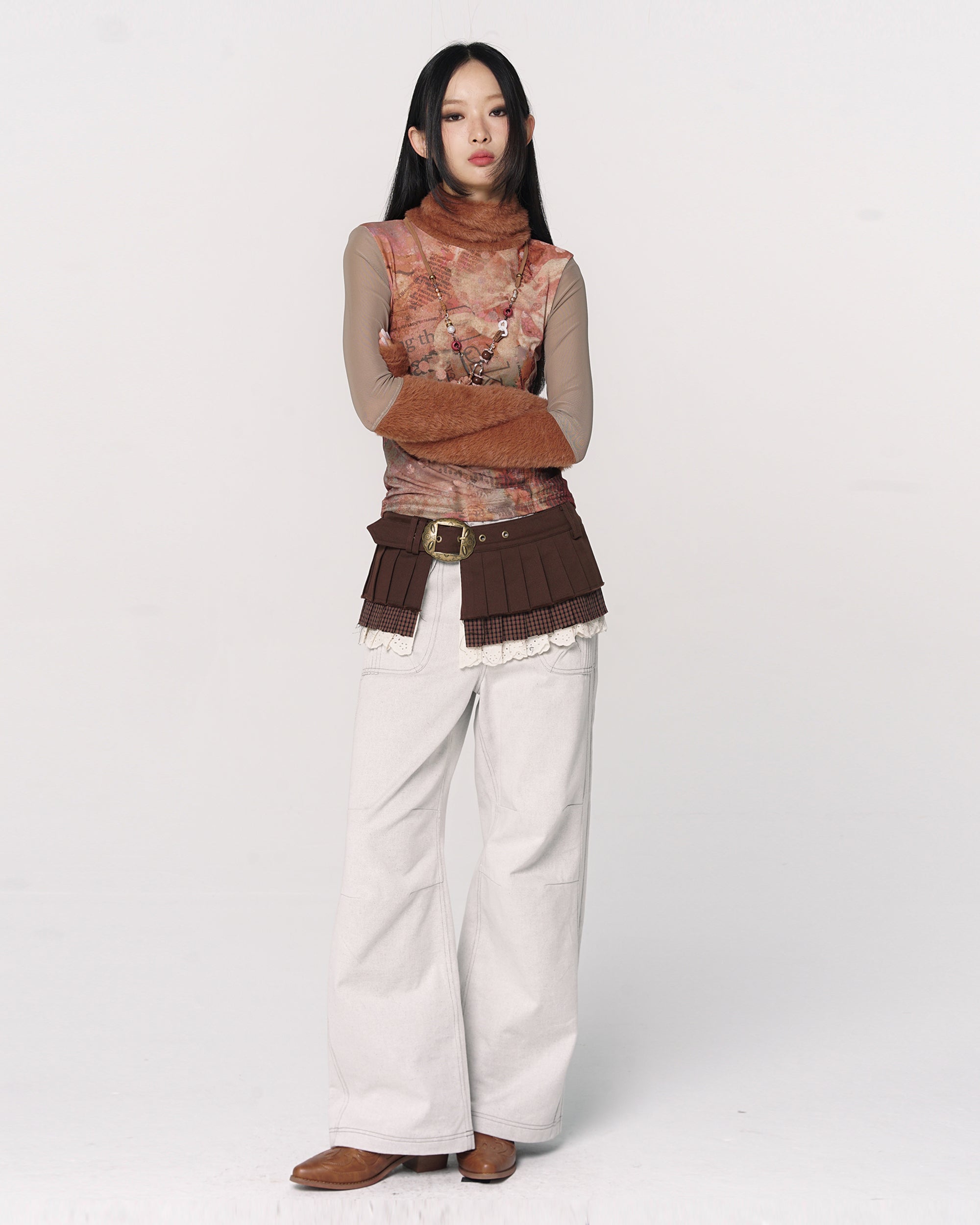 CONFUN Floral Embroidered Studded Waist Jeans