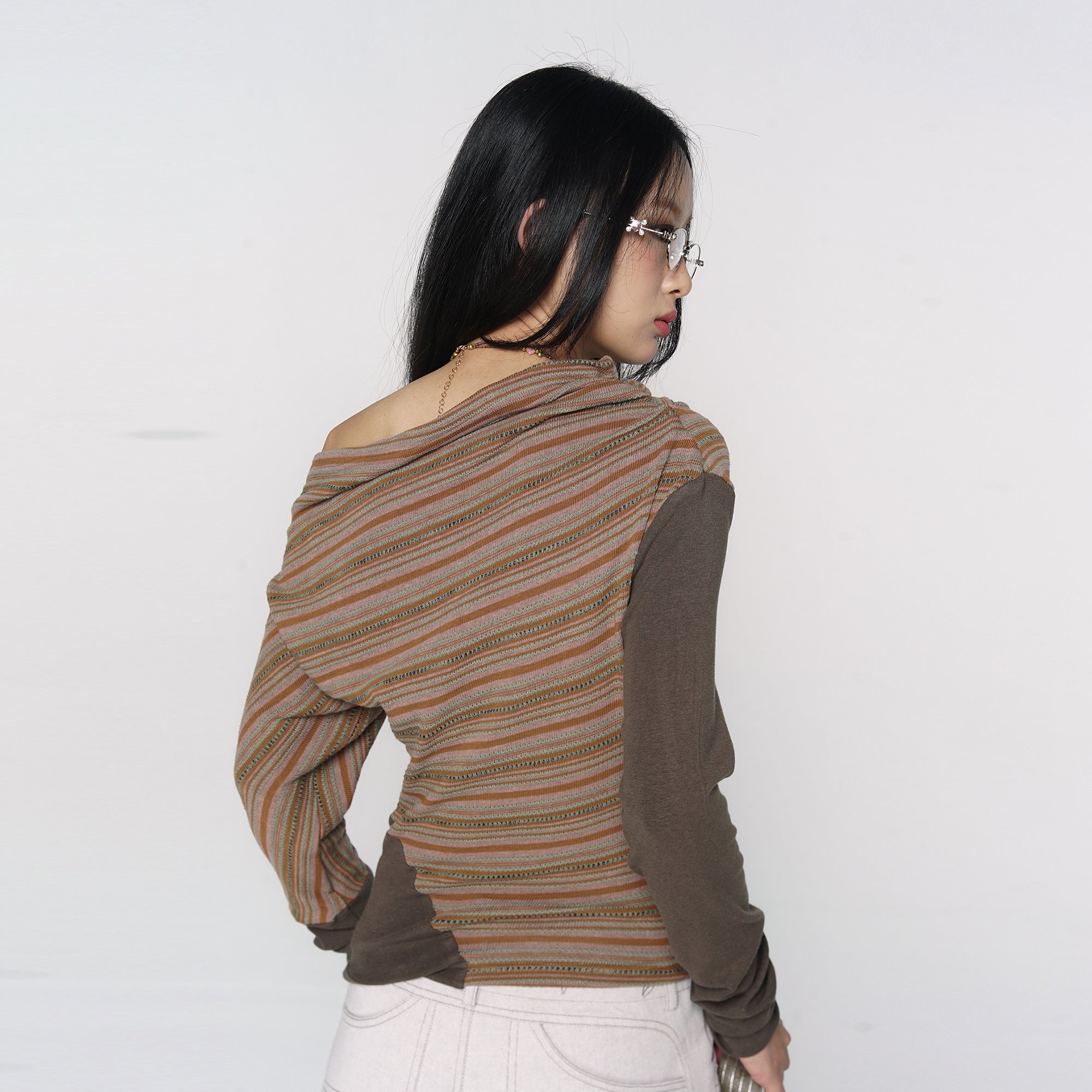 CONFUN Asymmetrical Striped Spliced Long-Sleeve Tee