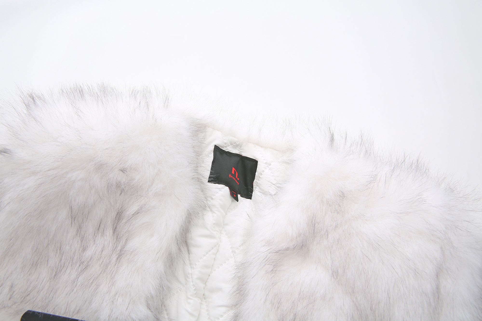 NEVER OFFEND L ANGEL Cropped Faux-Fur Buckle Jacket