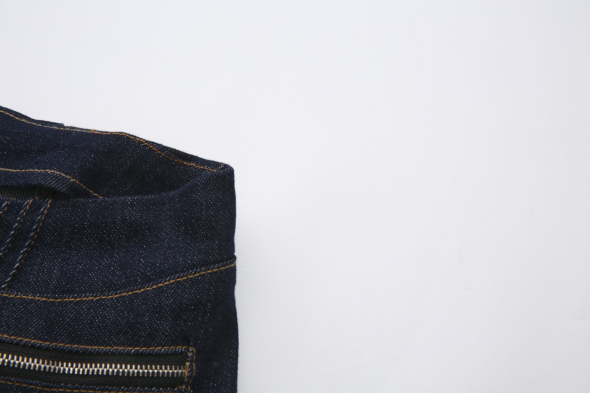 NEVER OFFEND L ANGEL Classic Low-Waist Flared Raw Jeans