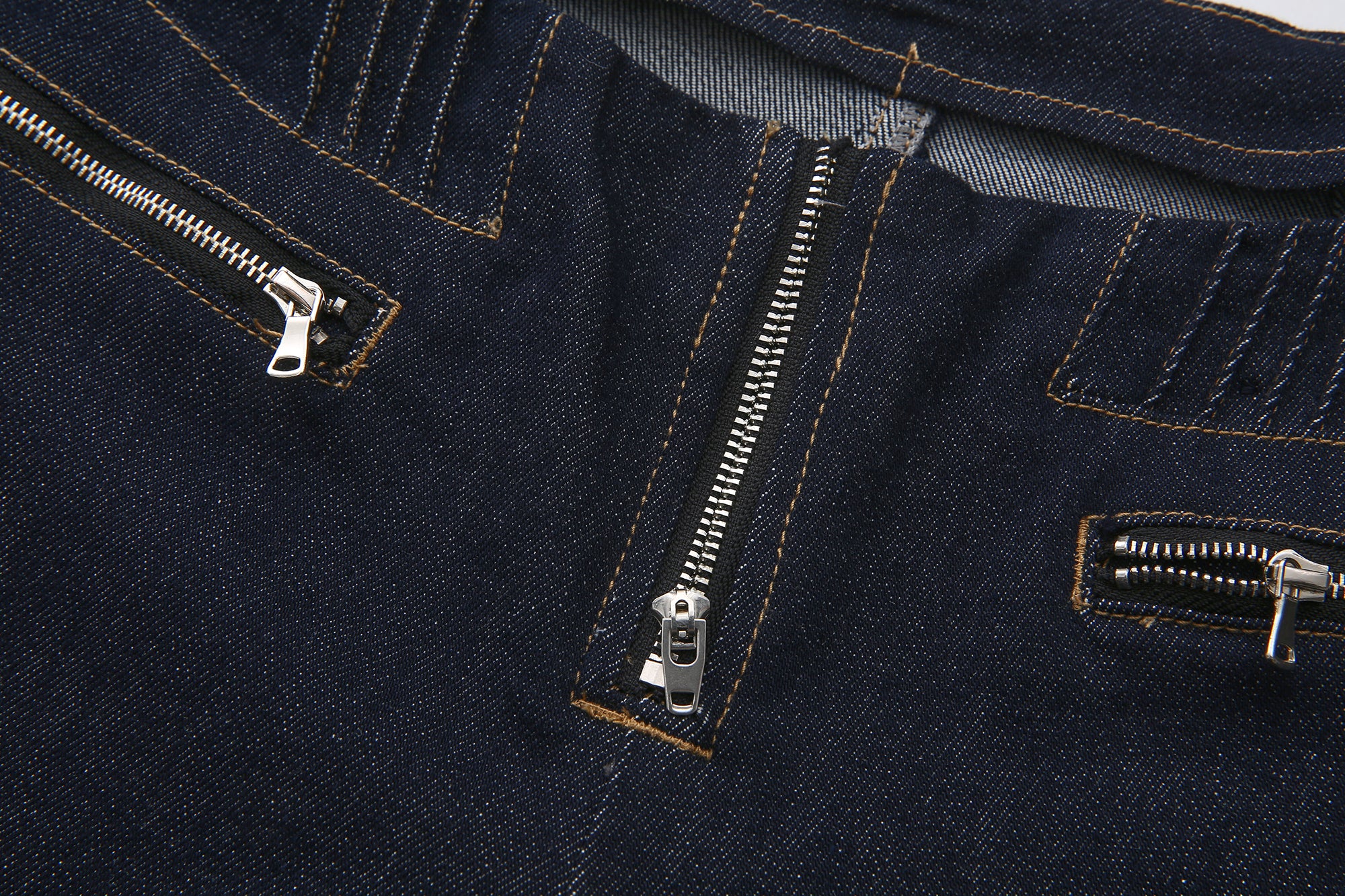 NEVER OFFEND L ANGEL Classic Low-Waist Flared Raw Jeans