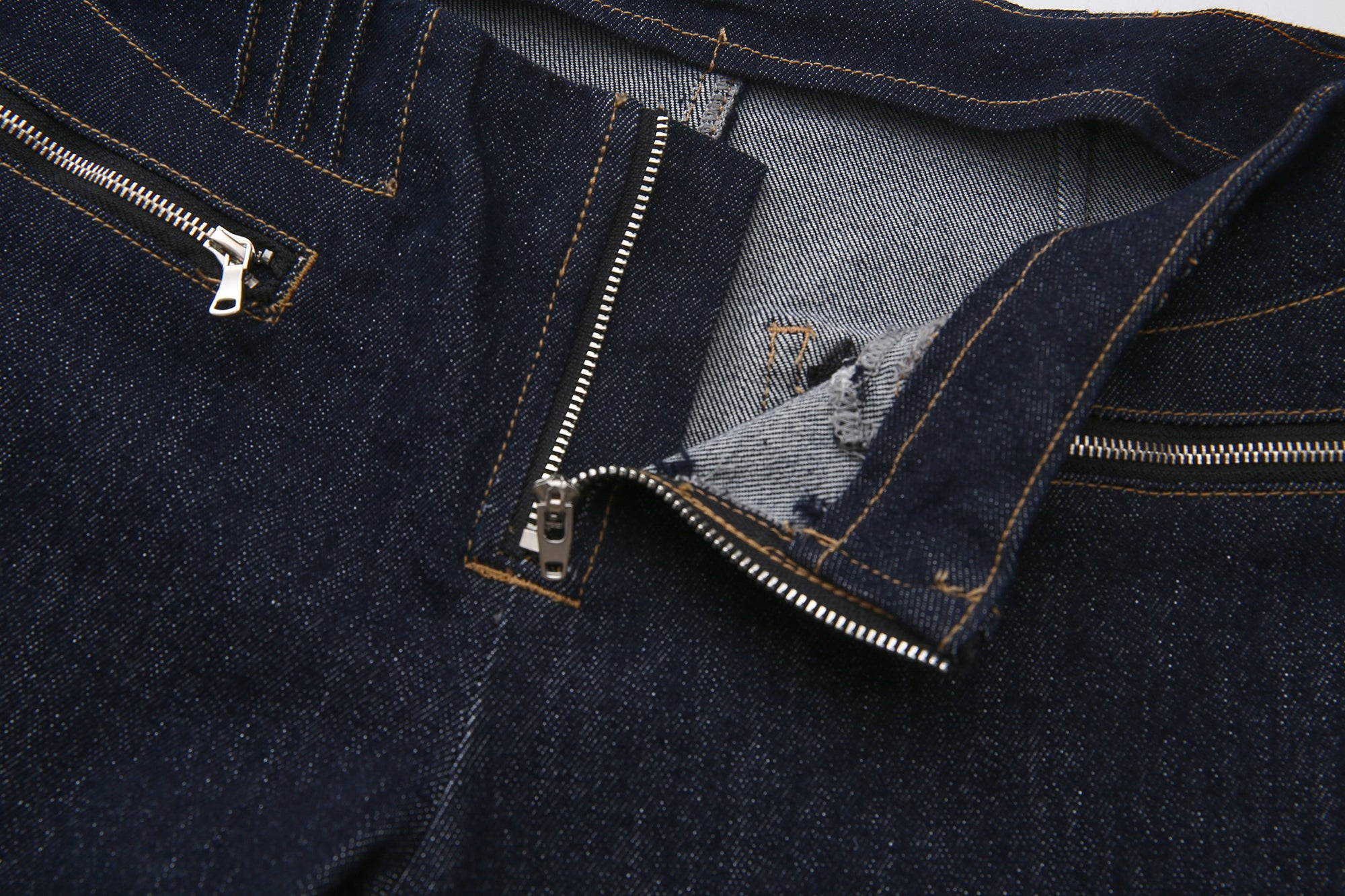 NEVER OFFEND L ANGEL Classic Low-Waist Flared Raw Jeans