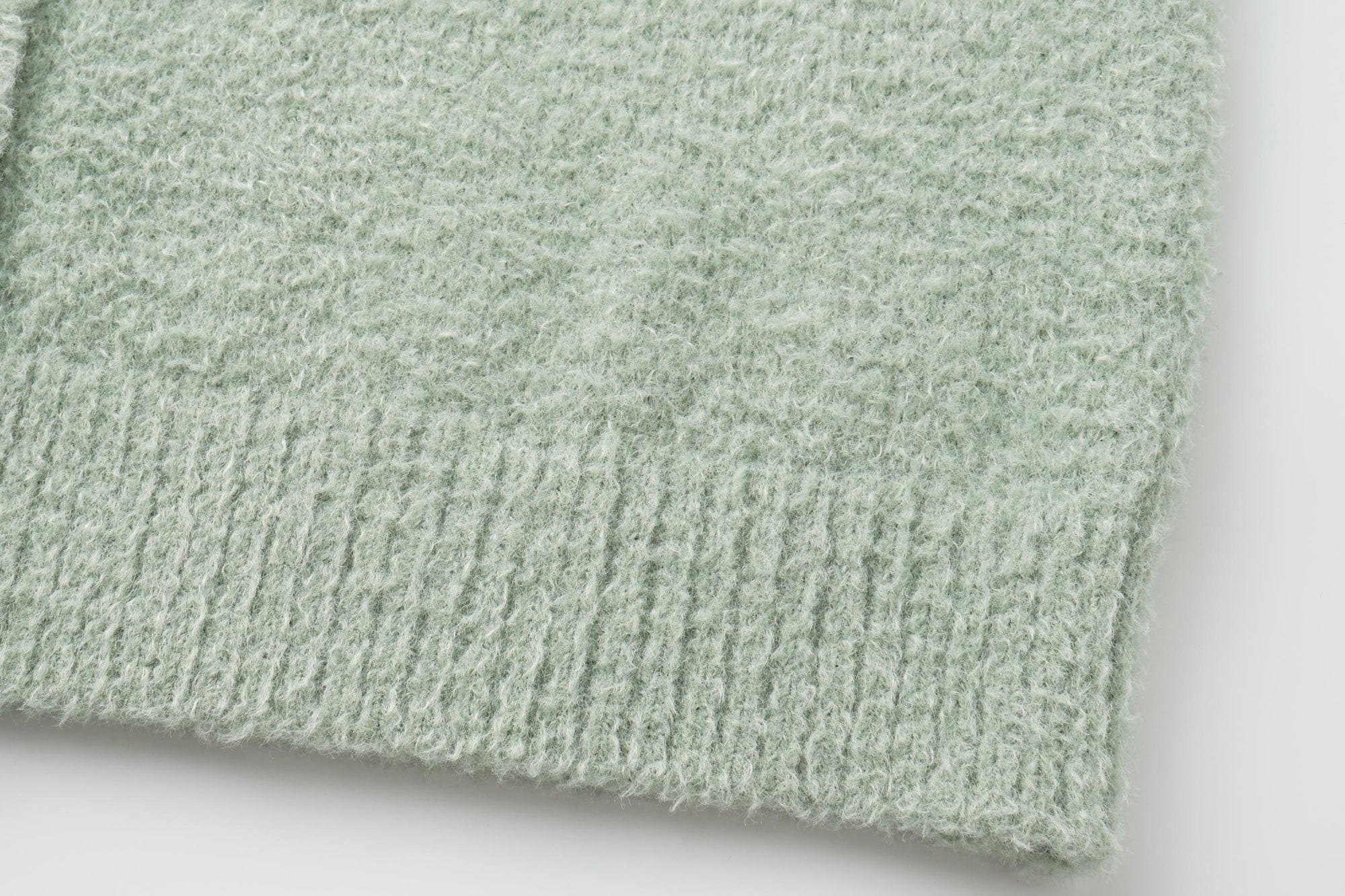 OINIMI Fluffy Knit Button-Up Cardigan