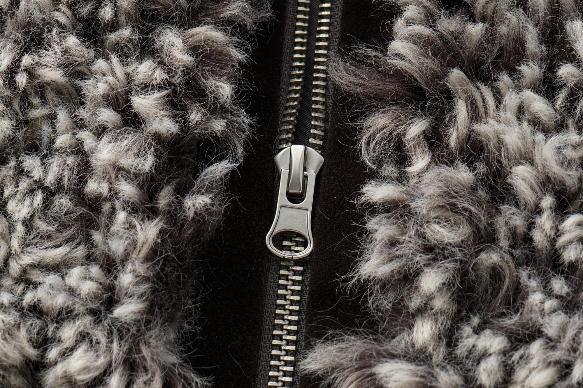 OINIMI Gradient Fleece Belted Vest