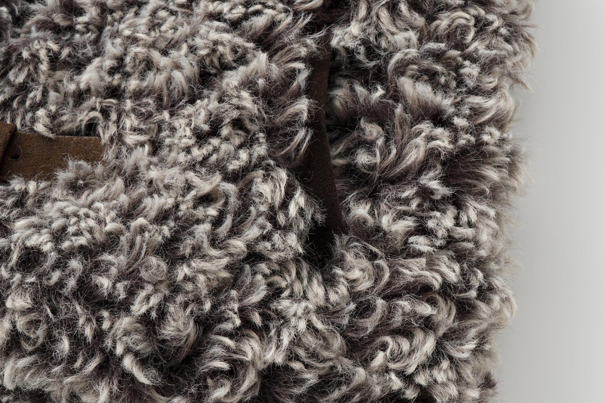 OINIMI Gradient Fleece Belted Vest