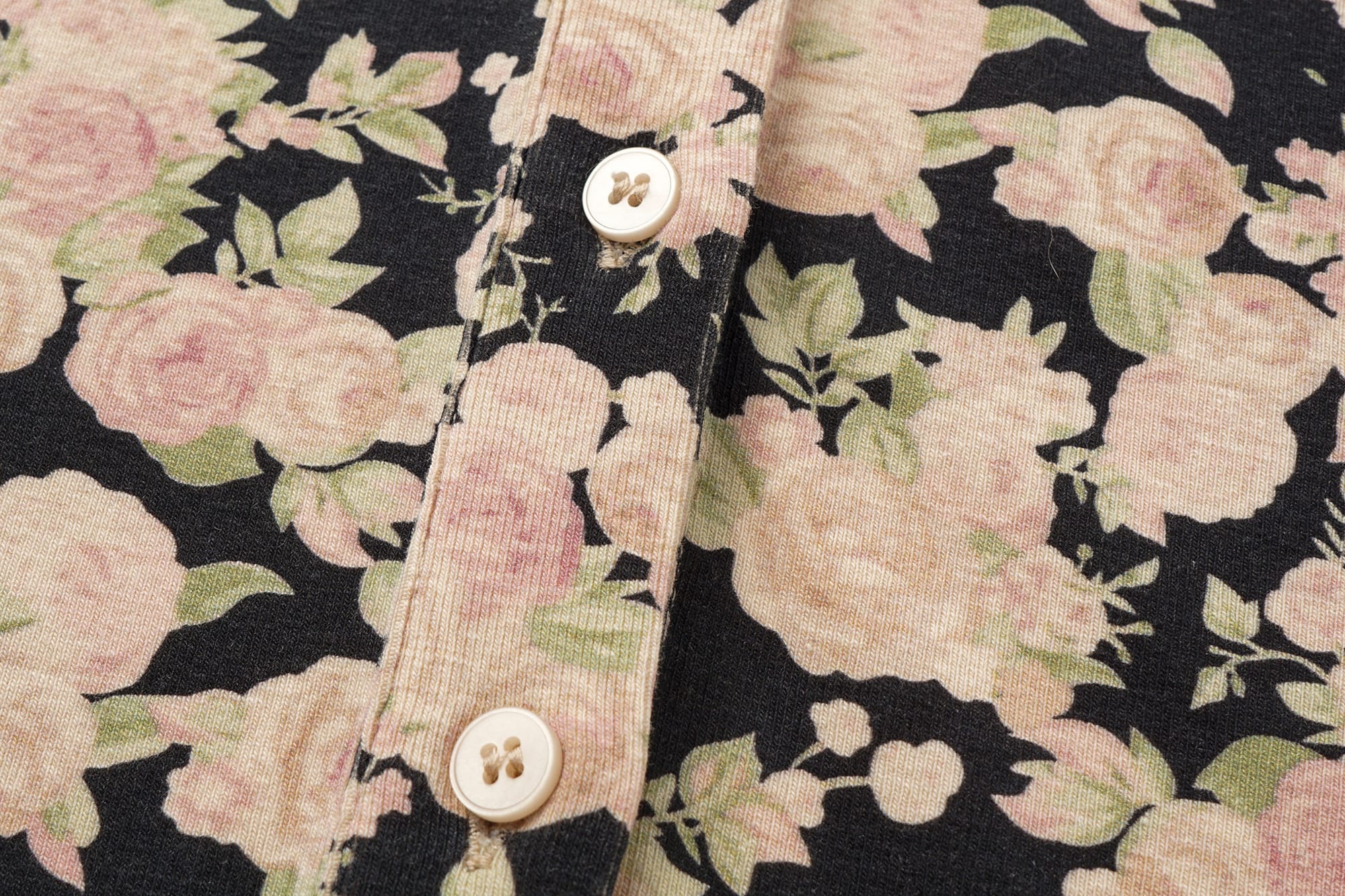 OINIMI Full-Print Floral Henley Cardigan