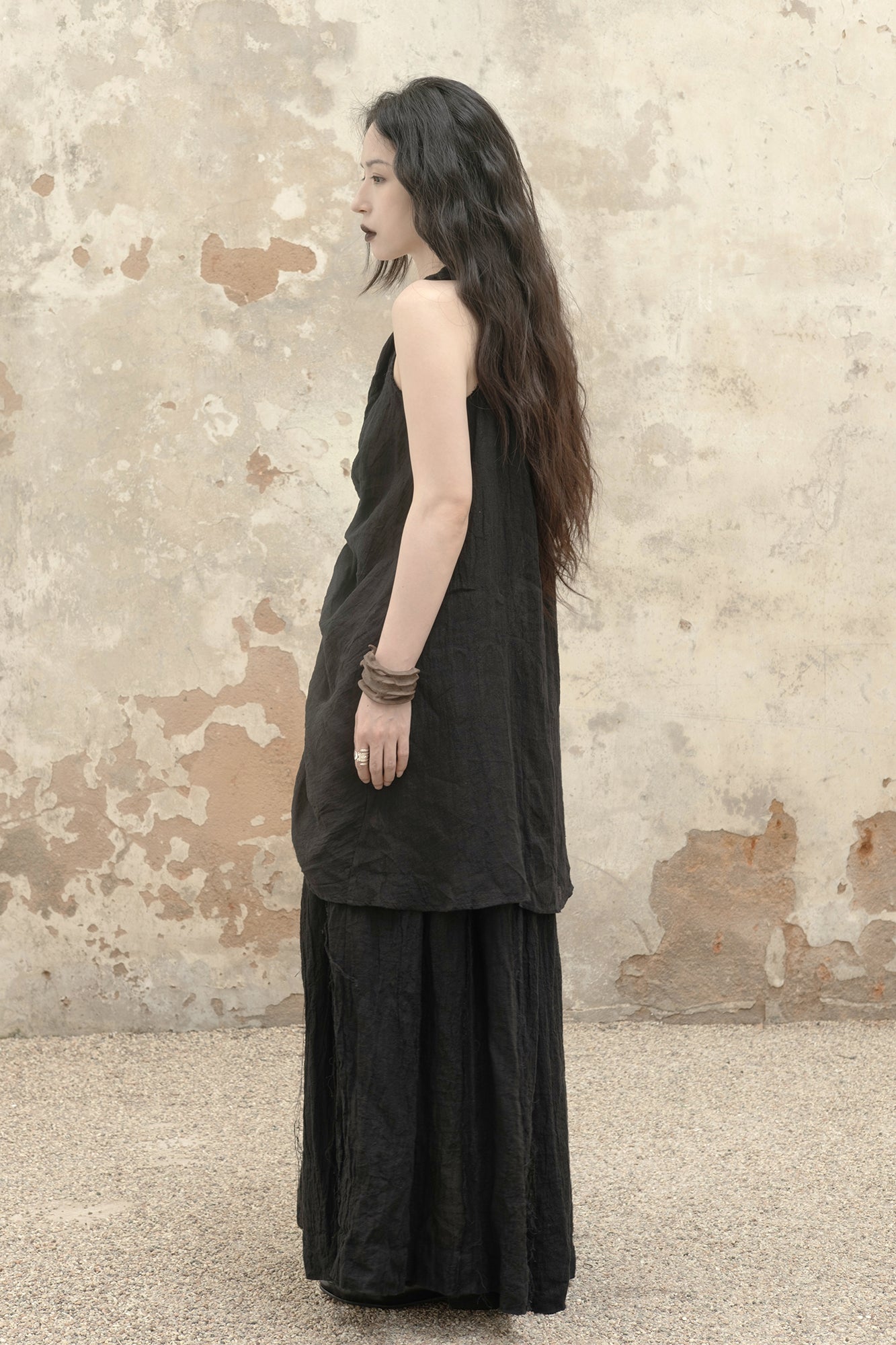 INCH LIM Raw-Edge Beaded Drawstring Tank Top