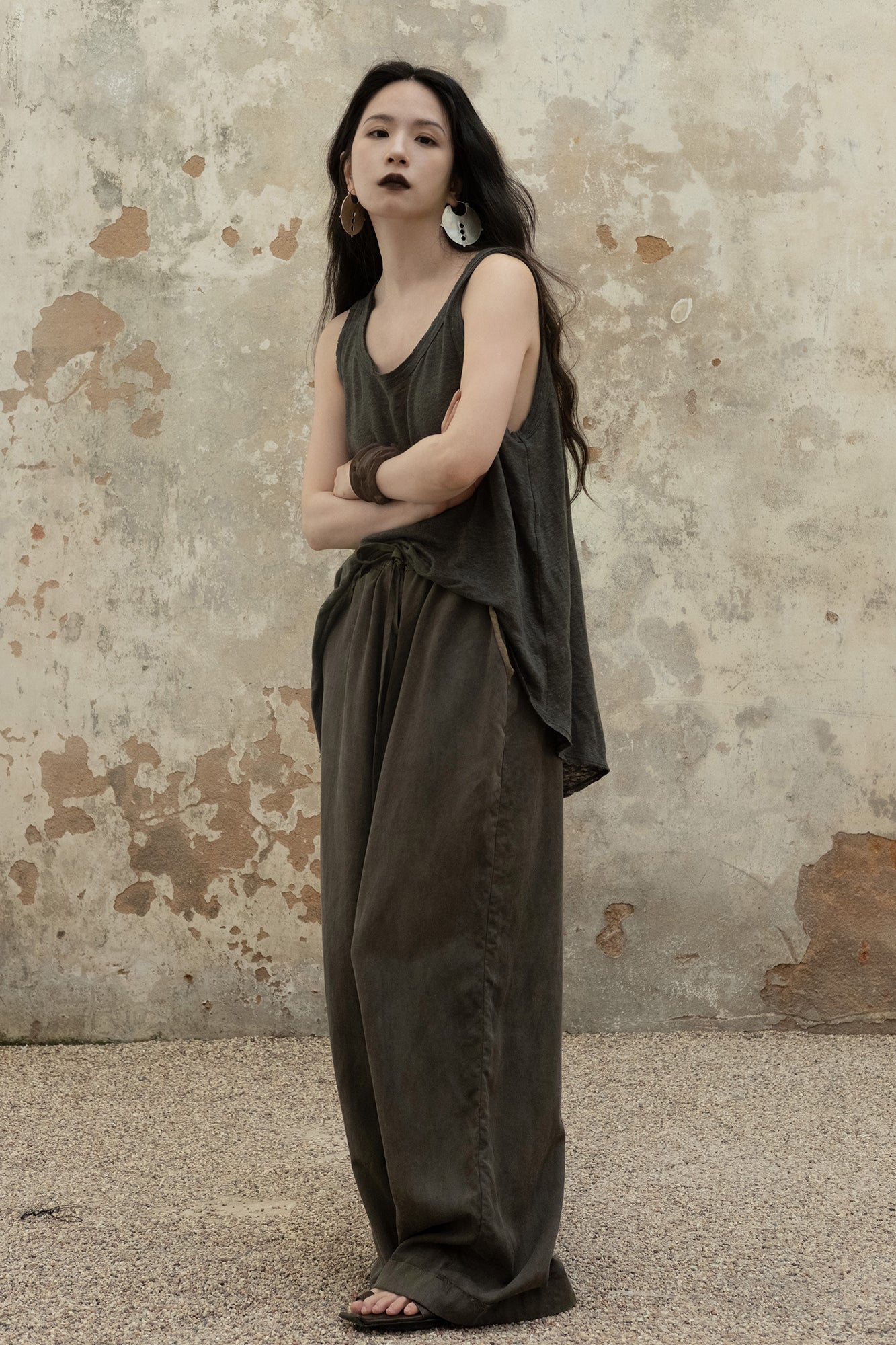 INCH LIM Contrast-Trim Drawstring Wide-Leg Pants