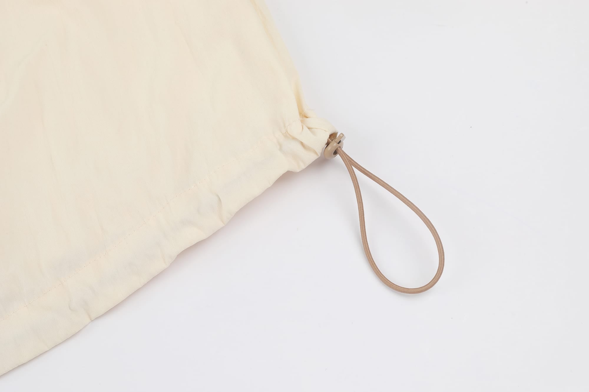 UNSOCIAL NIGHT Asymmetric Tassel-Trim Button Blouse