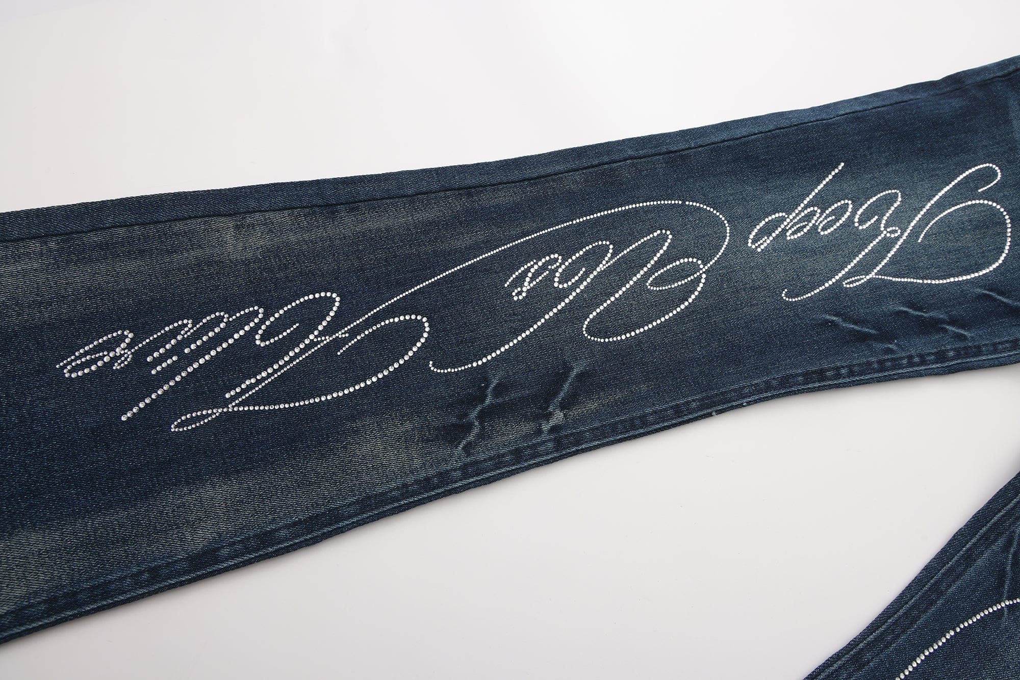 FAYCHUI Hip Pad Diamond Letter Jeans