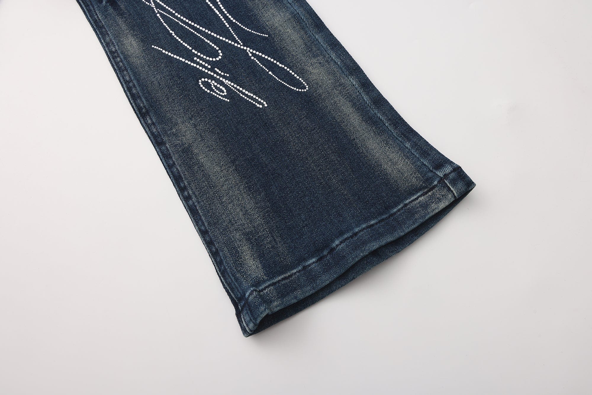 FAYCHUI Hip Pad Diamond Letter Jeans