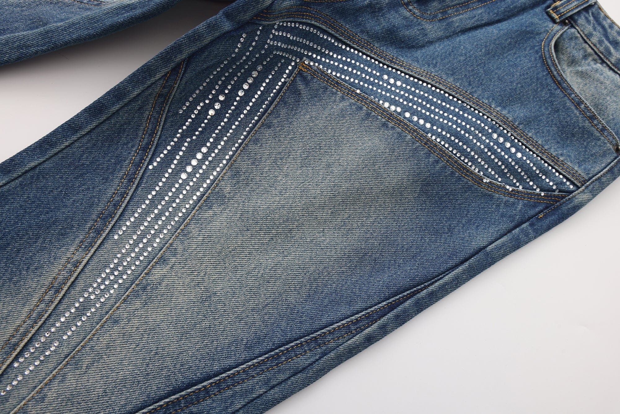 FAYCHUI Washed Diamond Paneled Jeans