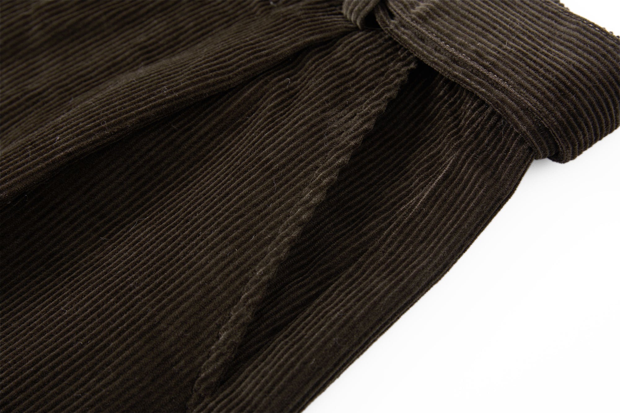 SAME FLOW Pleated Belted Corduroy Culotte Pants