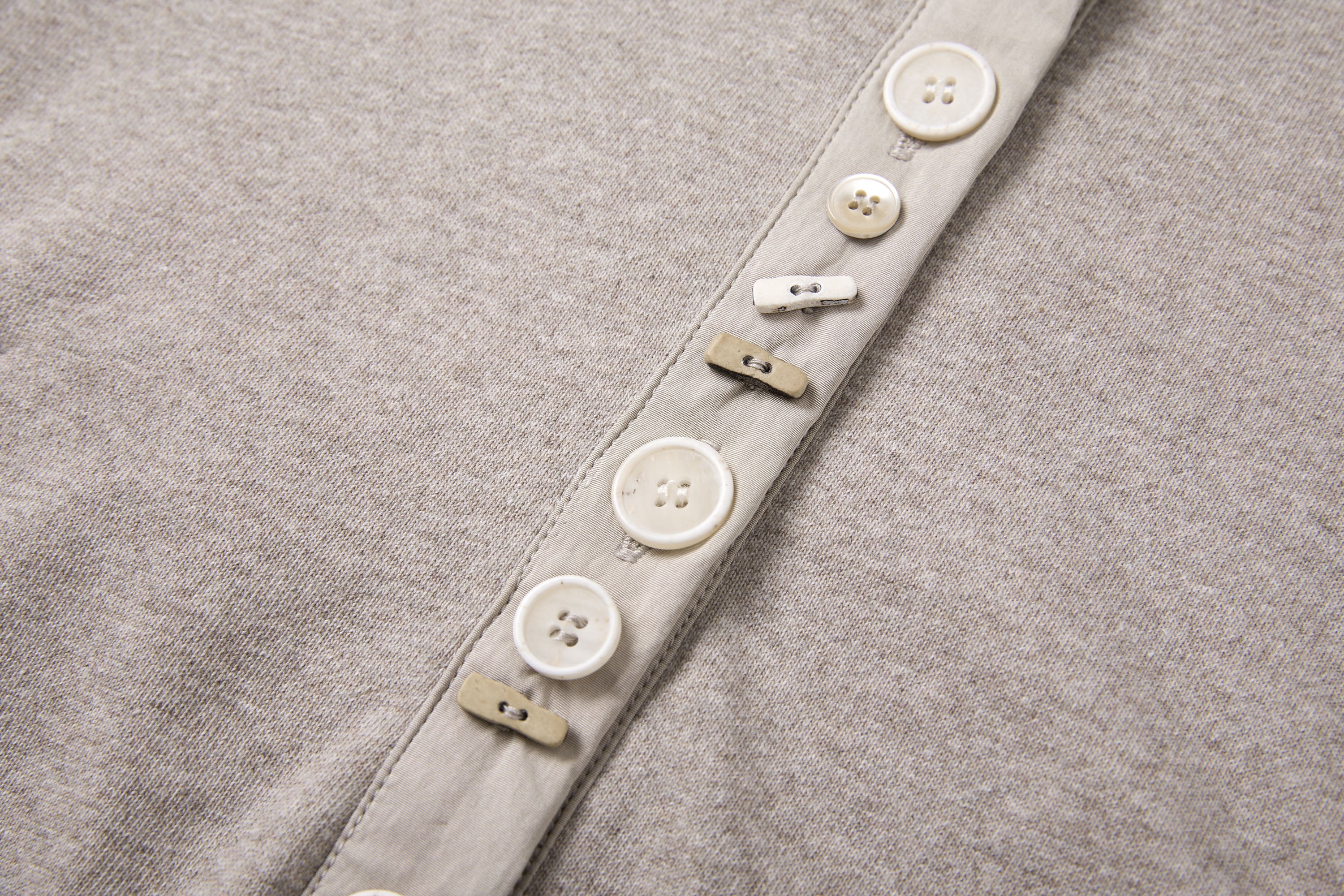 SAME FLOW Modern Cropped Botton-Up Hoodie