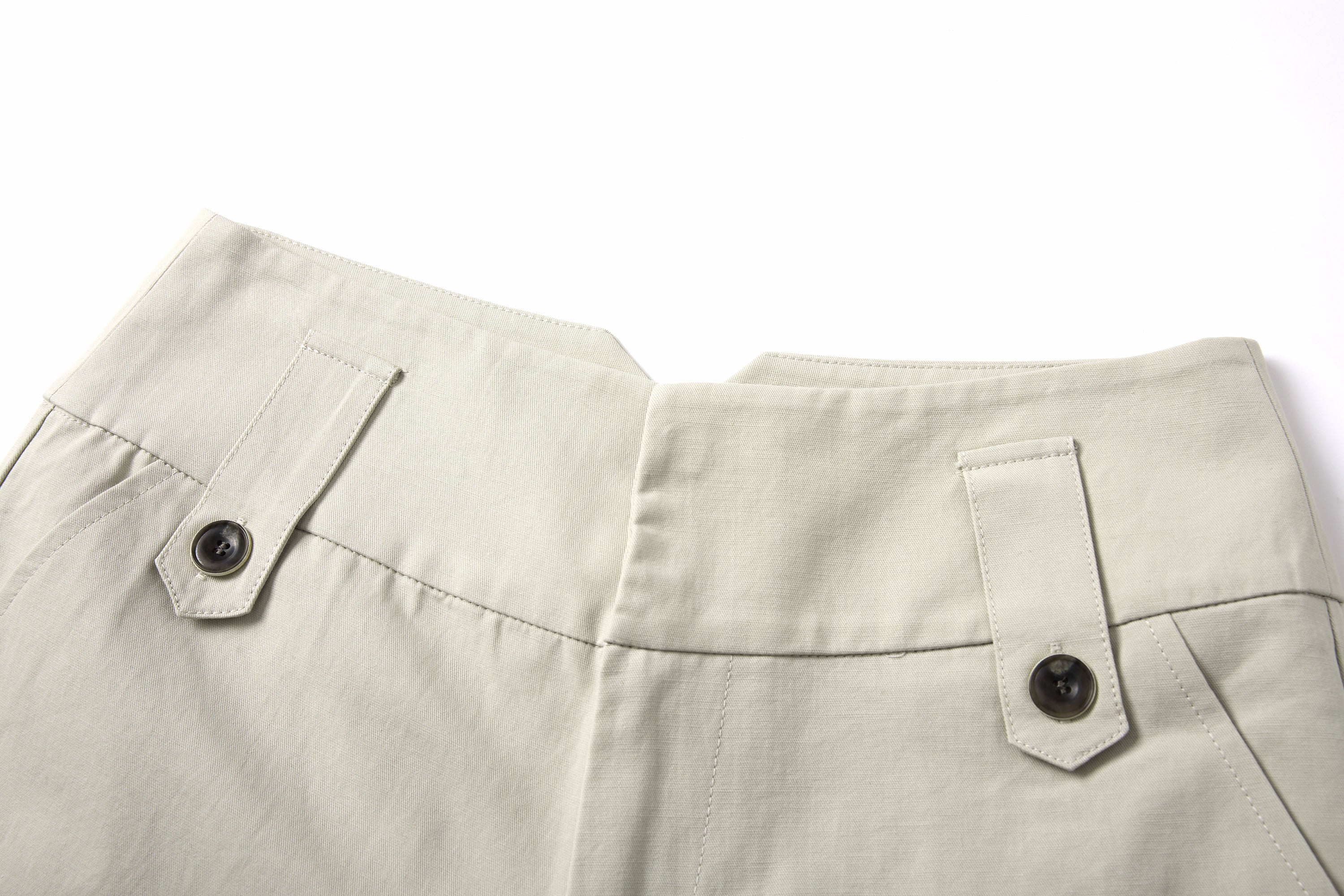 SAME FLOW Essential Straight-Leg Bermuda Shorts