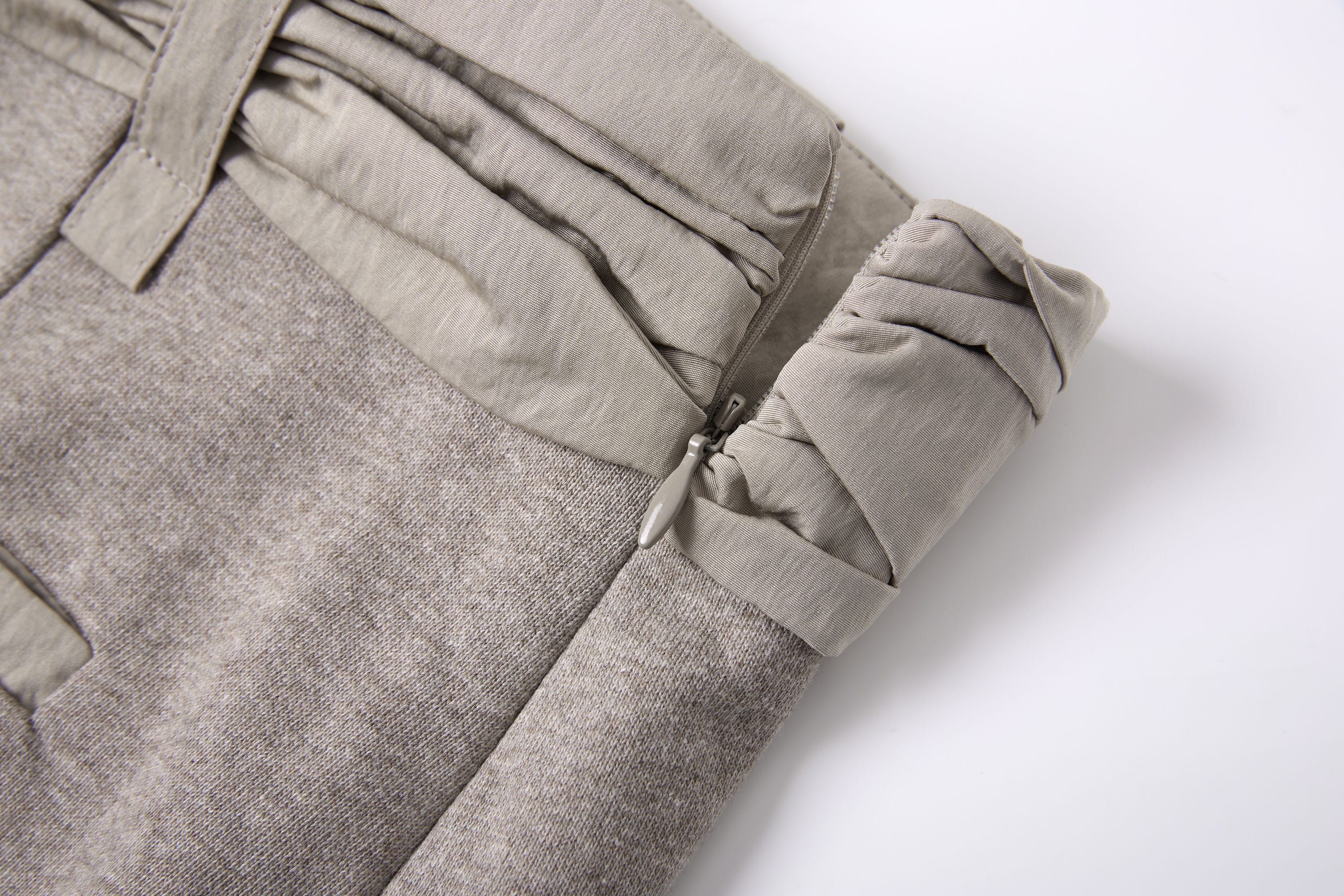 SAME FLOW Ruched Waistband Raw-Edge Pencil Skirt