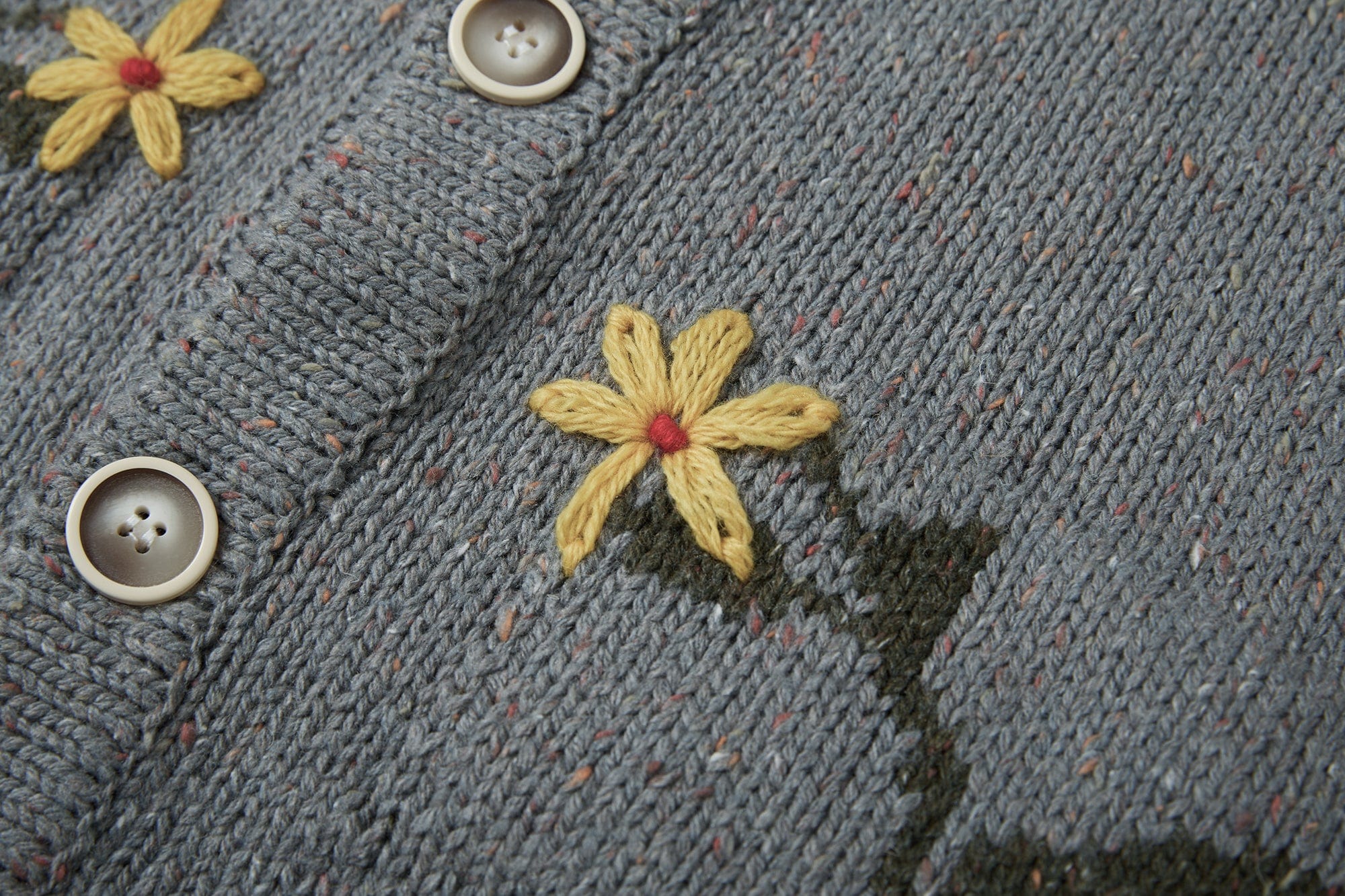 SAME FLOW Embroidered Pearl Floral Cardigan