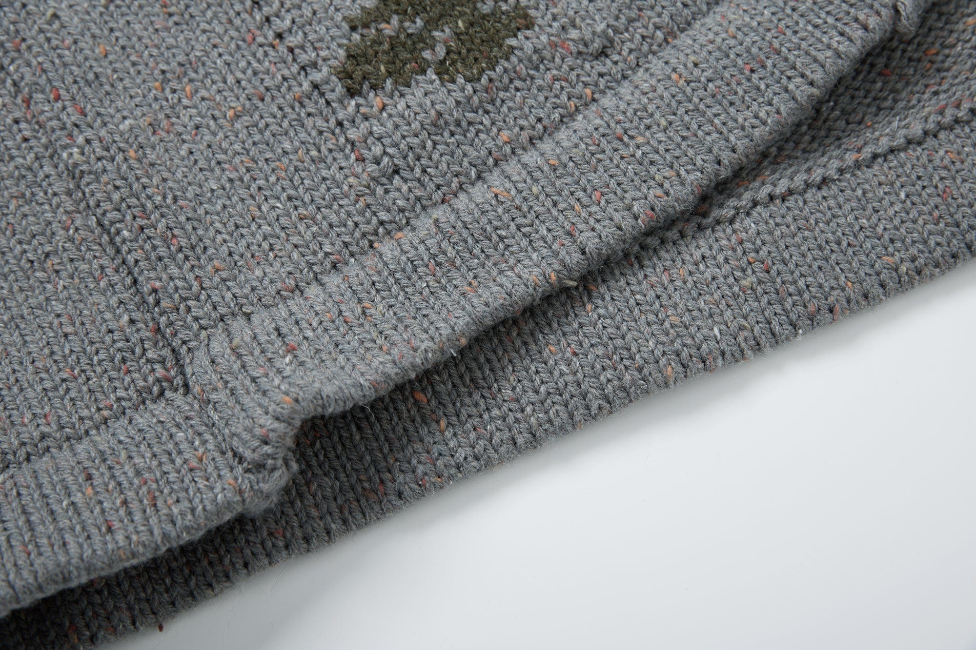 SAME FLOW Embroidered Pearl Floral Cardigan