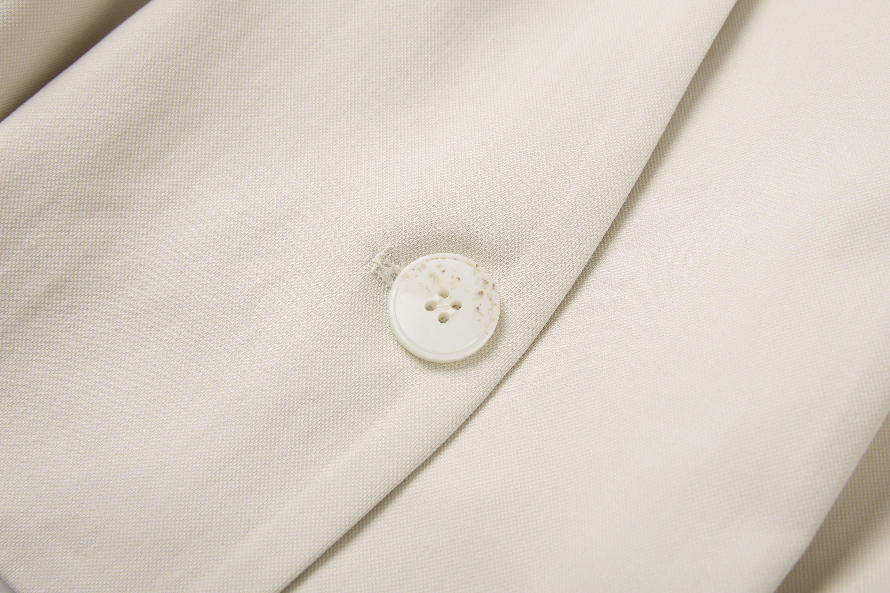 SAME FLOW Minimal V-Neck Pleated Jacket