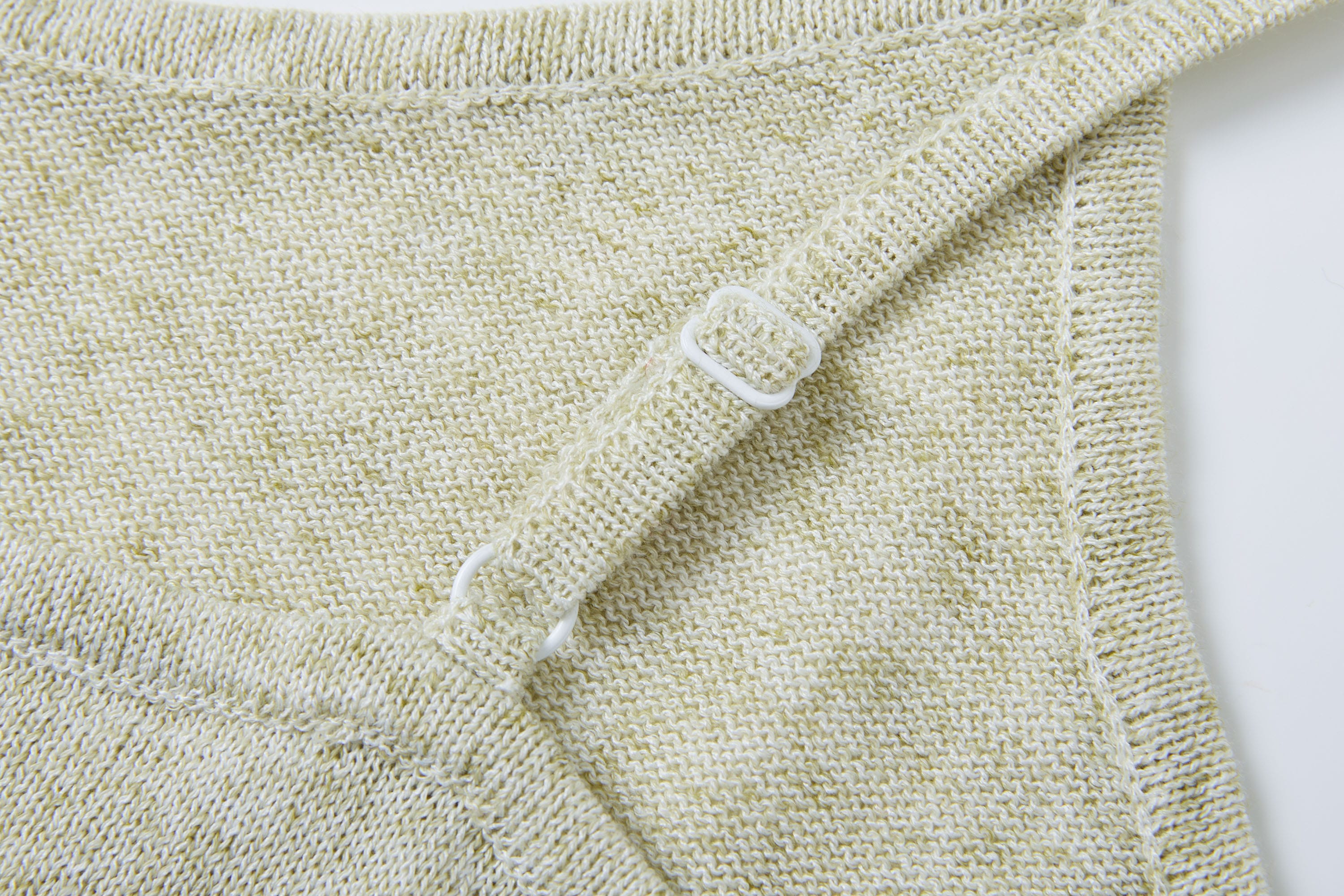 SAME FLOW Open-Knit Cropped Cardigan Set