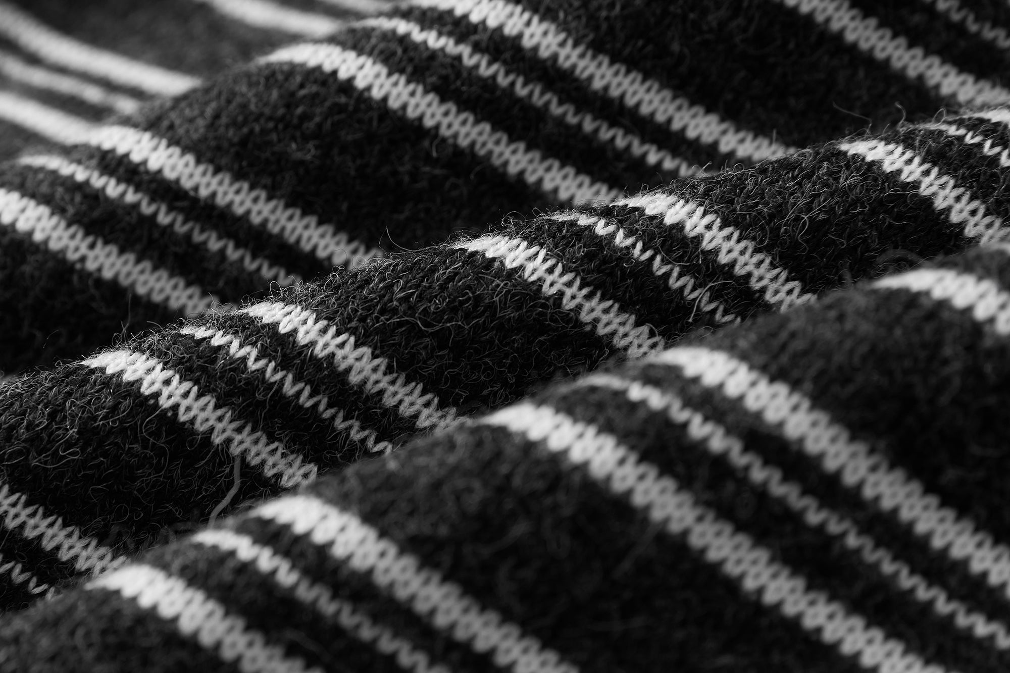 SAME FLOW Belted Reversible Wool-Blend Knit Vest