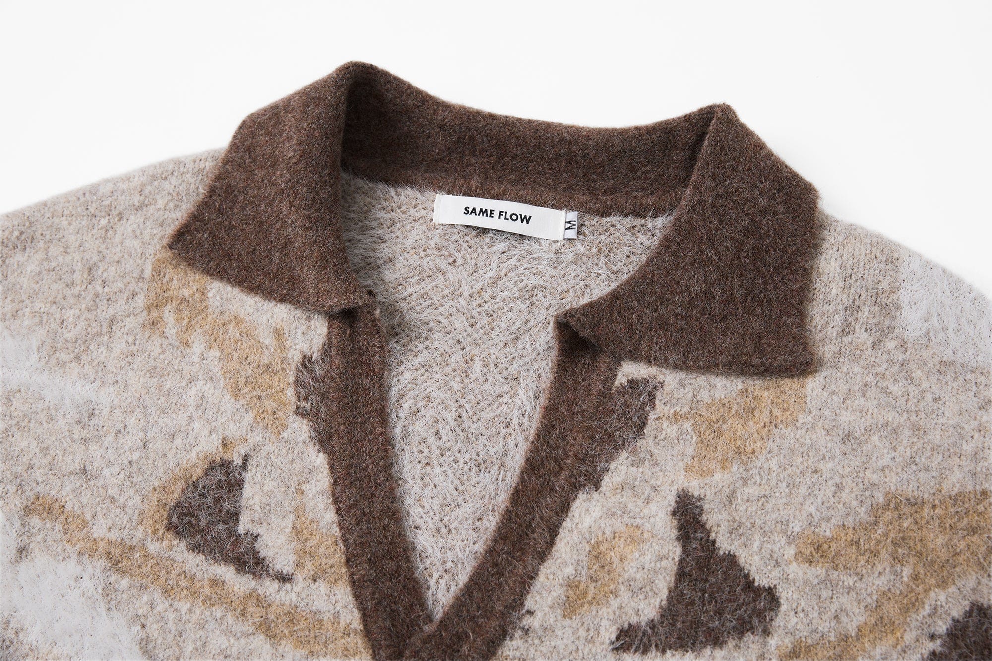 SAME FLOW Raw Hem Cat Jacquard Polo Sweater