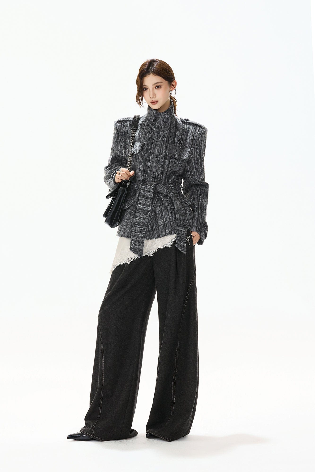 CYNR Curved Panel Stitch Wide-Leg Pants