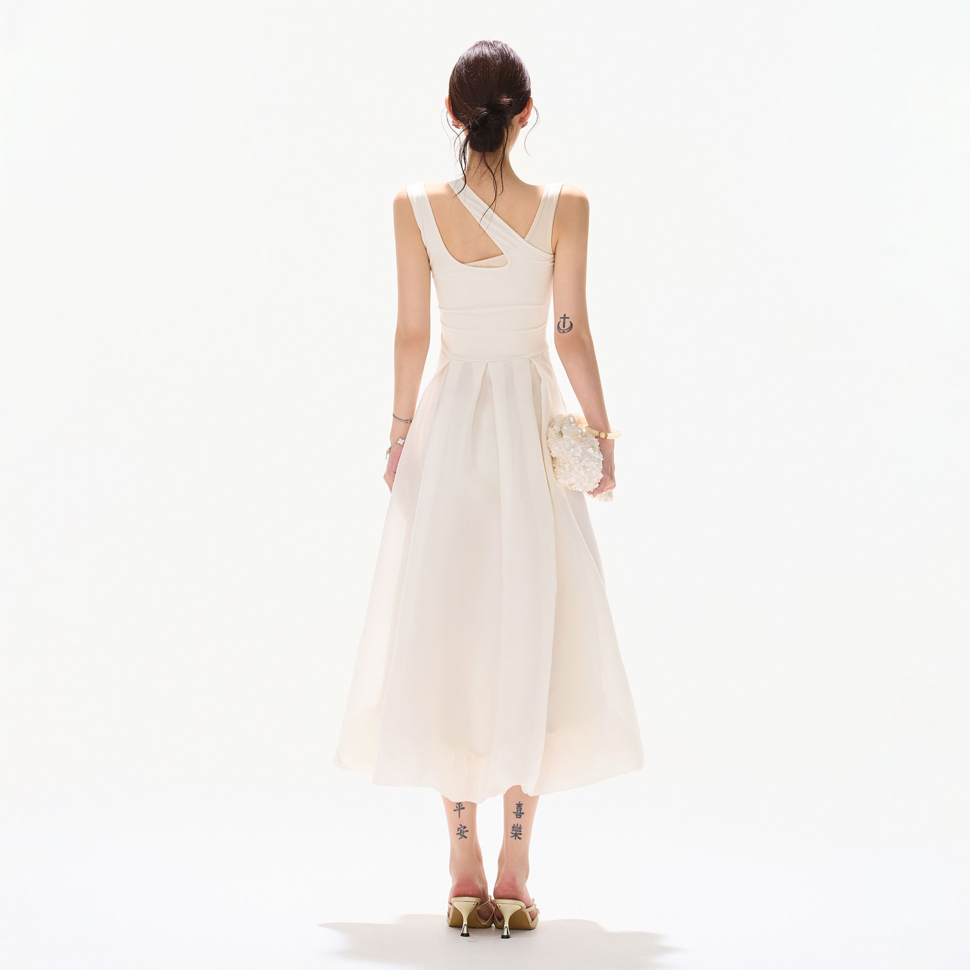 CYNR Cut-Out Neckline Asymmetrical Chiffon Midi Dress